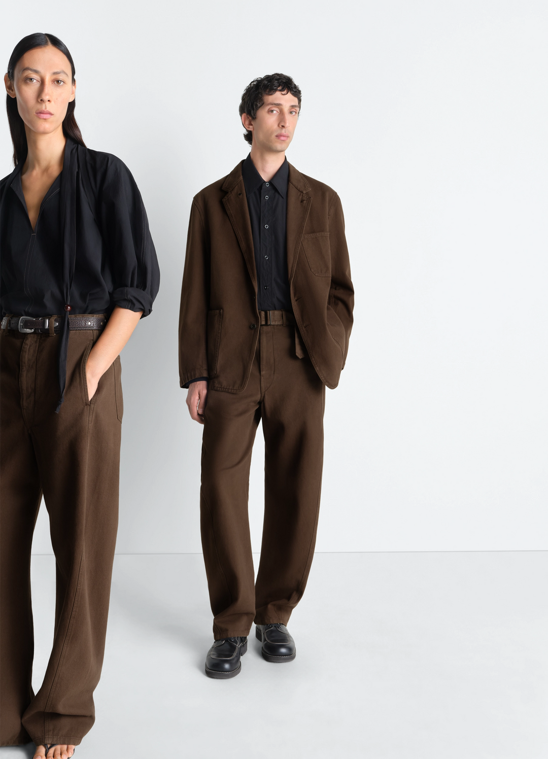 TWISTED BELTED PANTS IN DYED HEAVY BROKEN TWILL - Cacao - Dyed TWISTED BELTED PANTS IN DYED HEAVY BROKEN TWILL - Cacao - Dyed