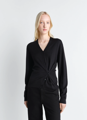 TWISTED V NECK JUMPER IN MERINO BLEND