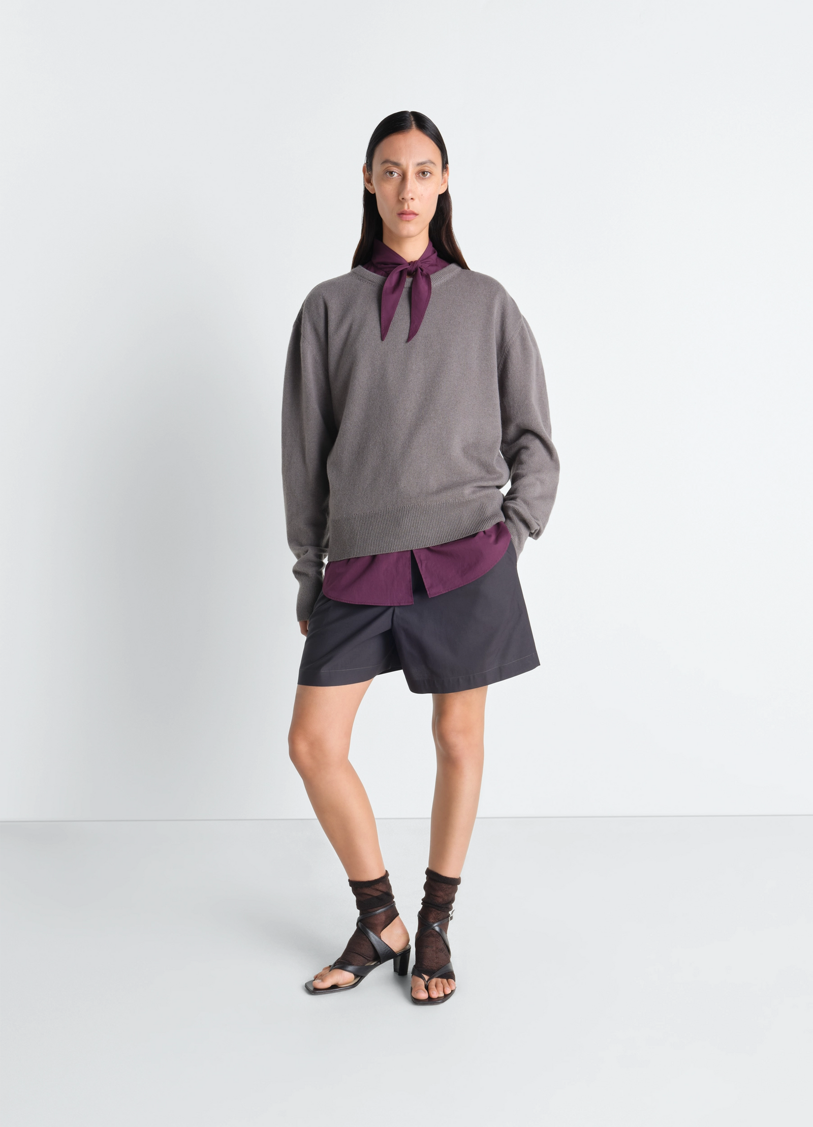 CREW NECK SWEATER IN CASHMERE WOOL - Wolf - Cashmere Wool - Unisex