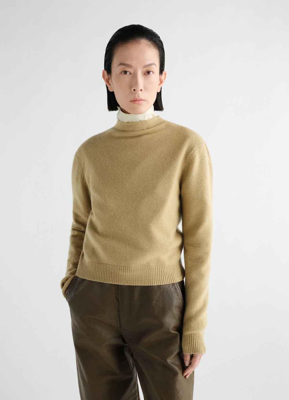 STAND-COLLAR SWEATER IN CASHMERE