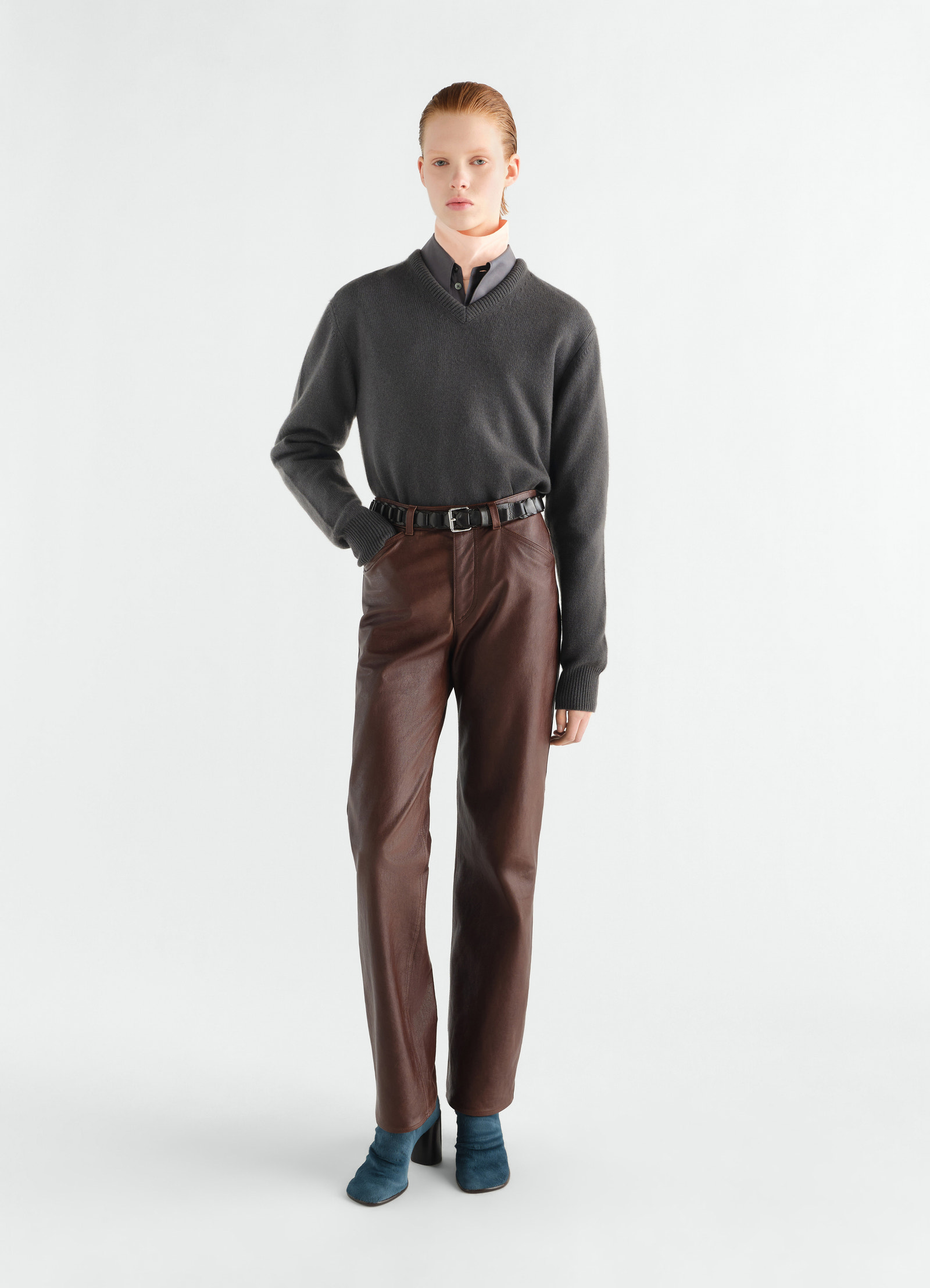 V-neck sweater in cashmere