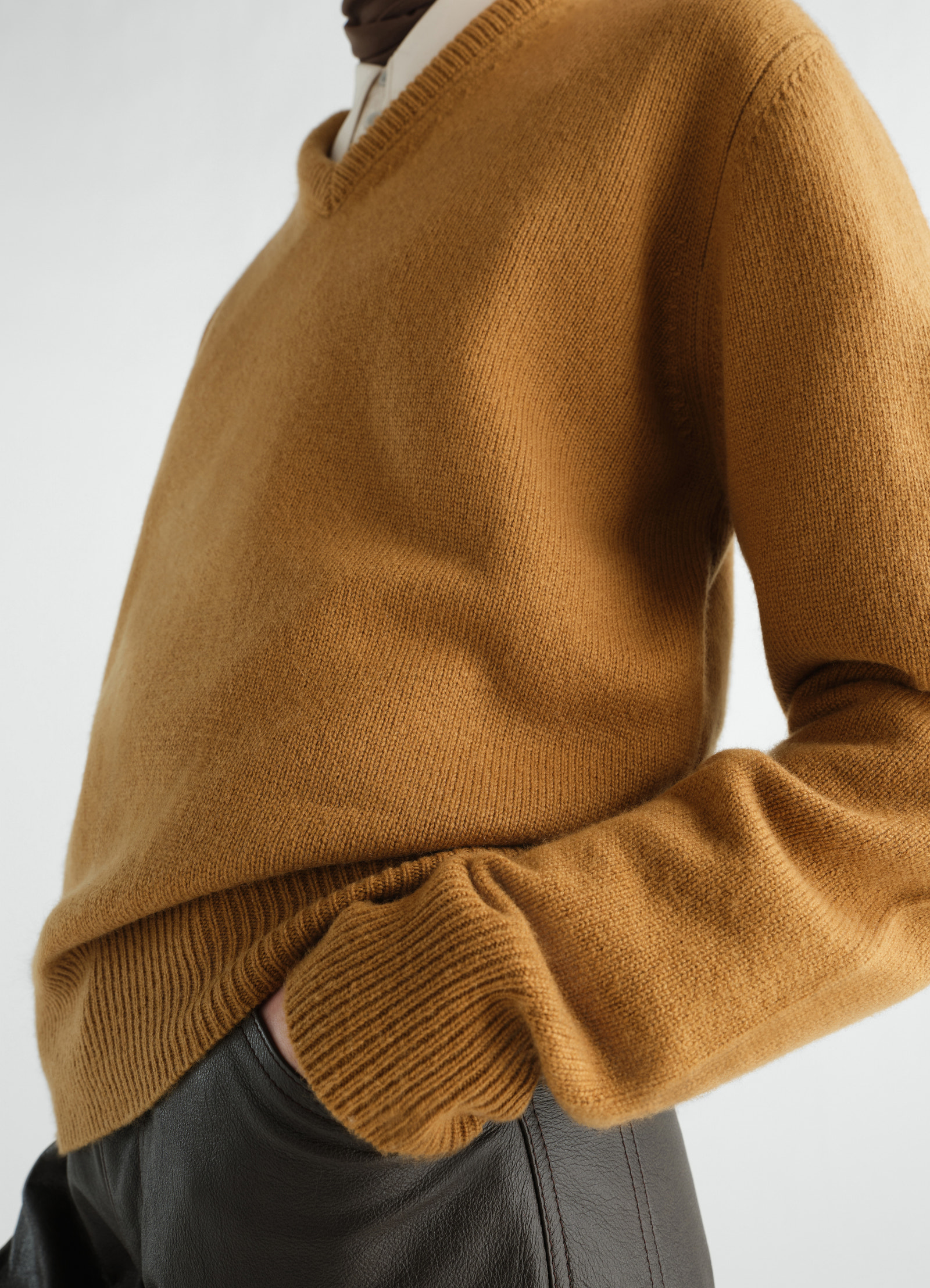V-neck sweater in cashmere