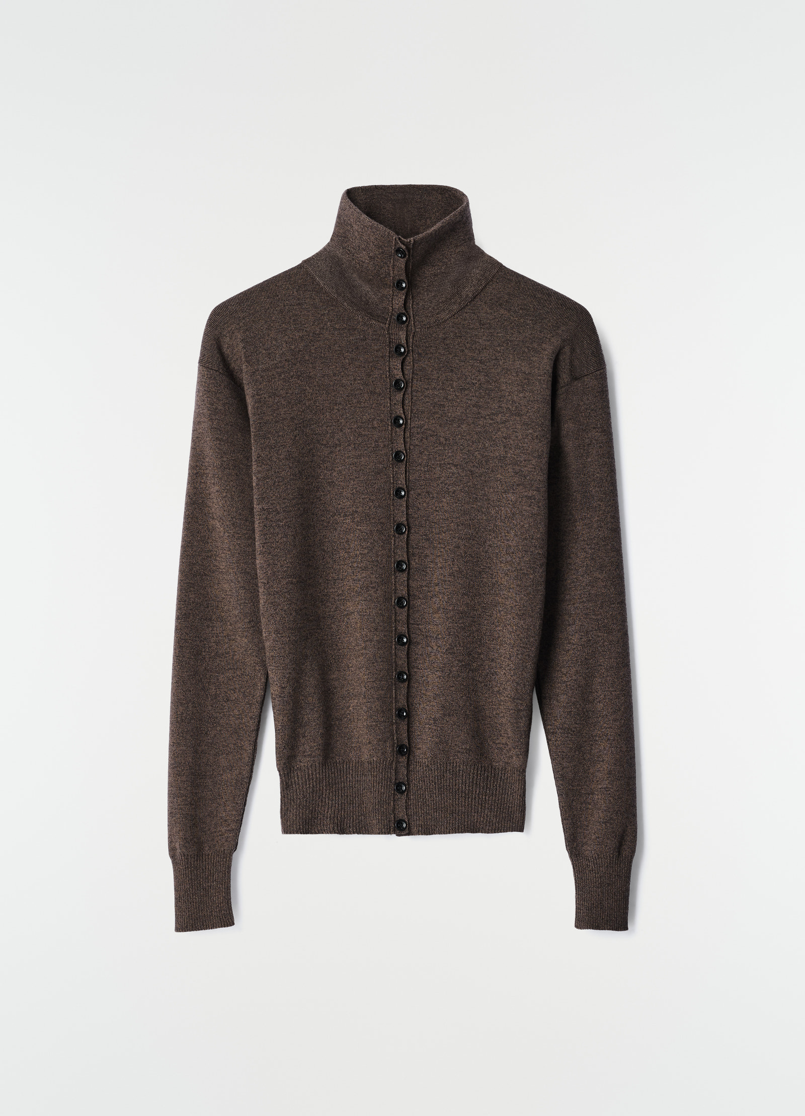 Buttoned top in fine wool