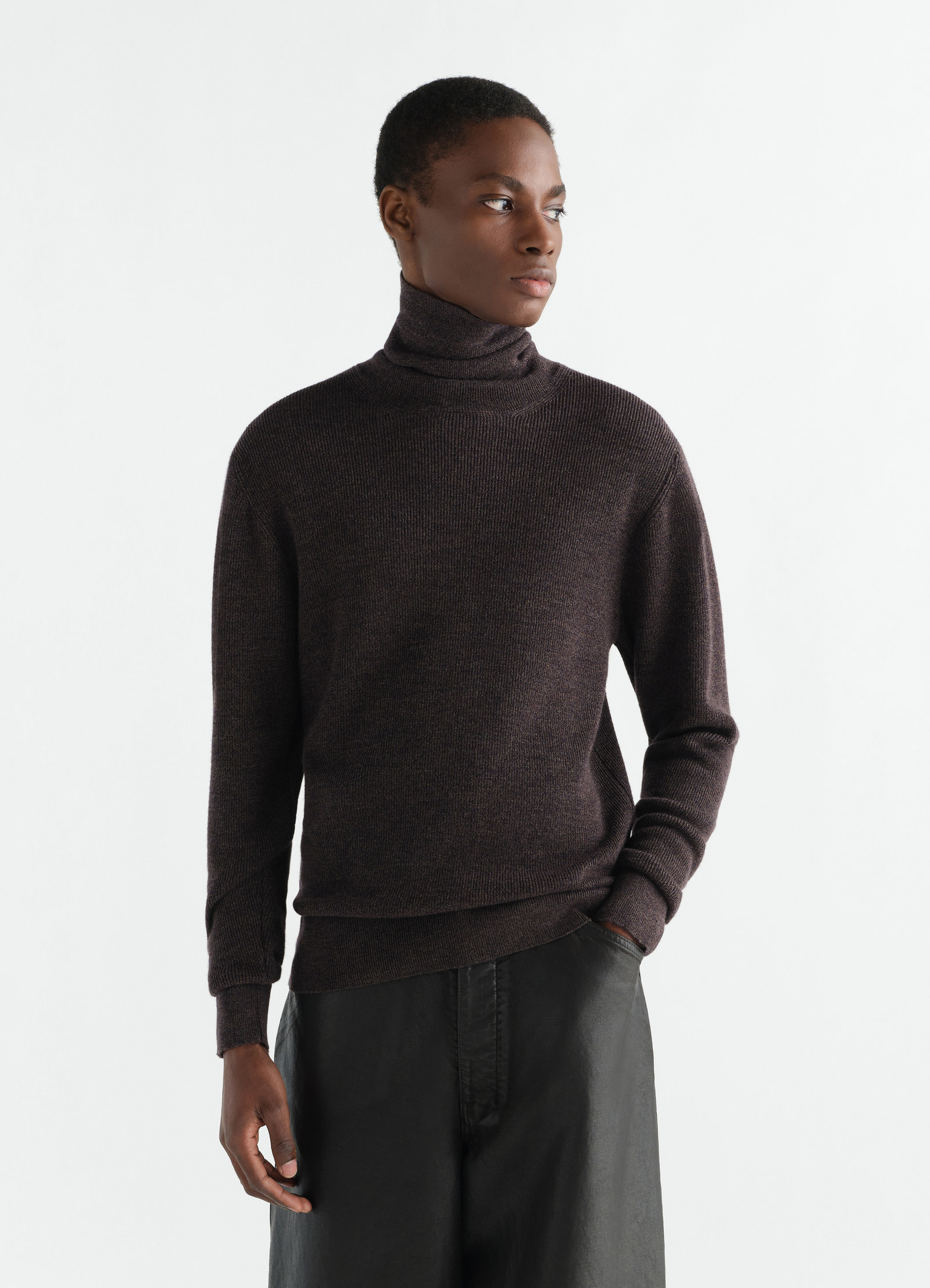 Stand-collar sweater in fine mouliné merino wool