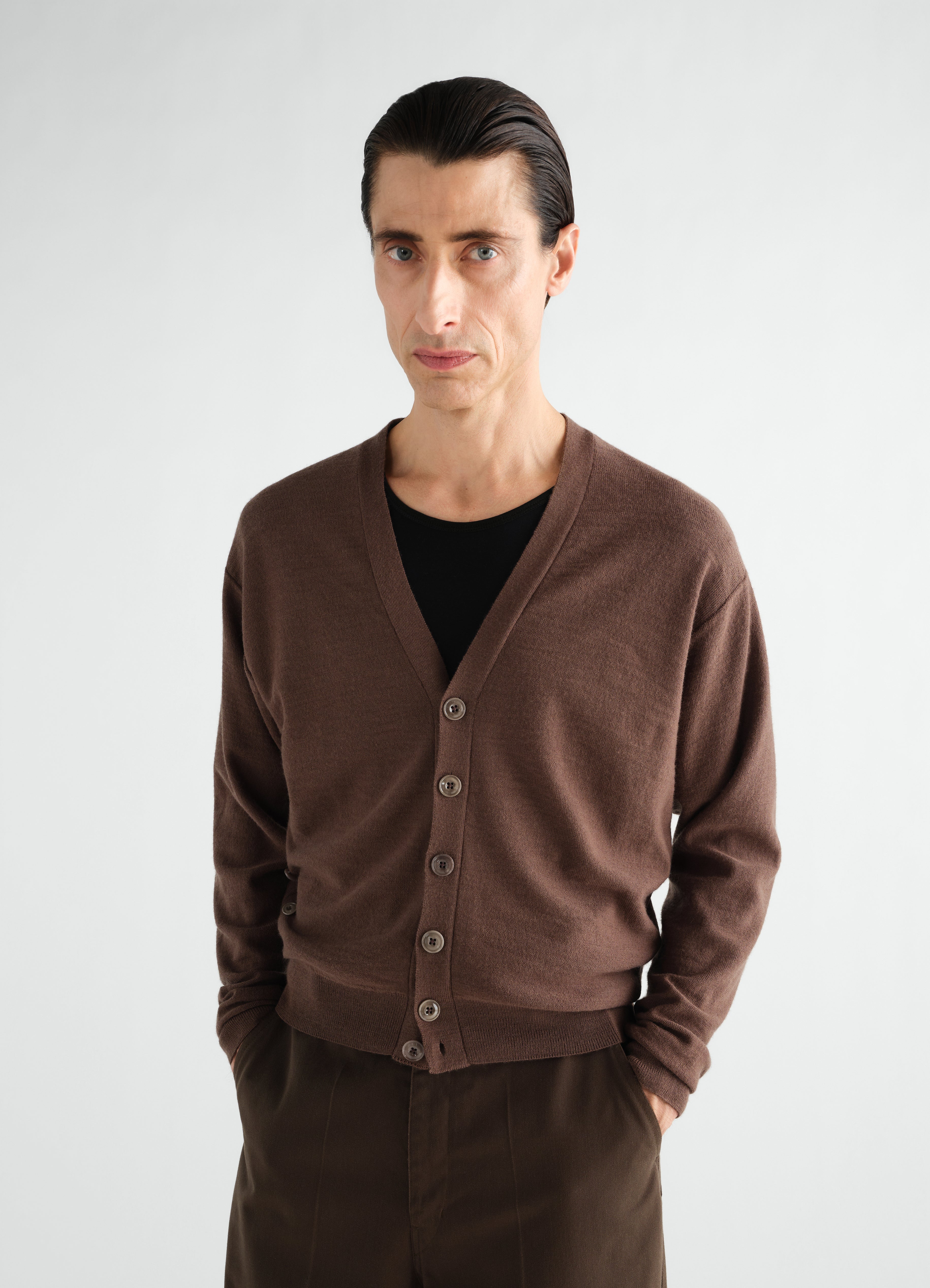 S. Moritz コットンカーディガン ブラウン RELAXED TWISTED CARDIGAN IN MERINO BLEND - Shitake - Merino Blend