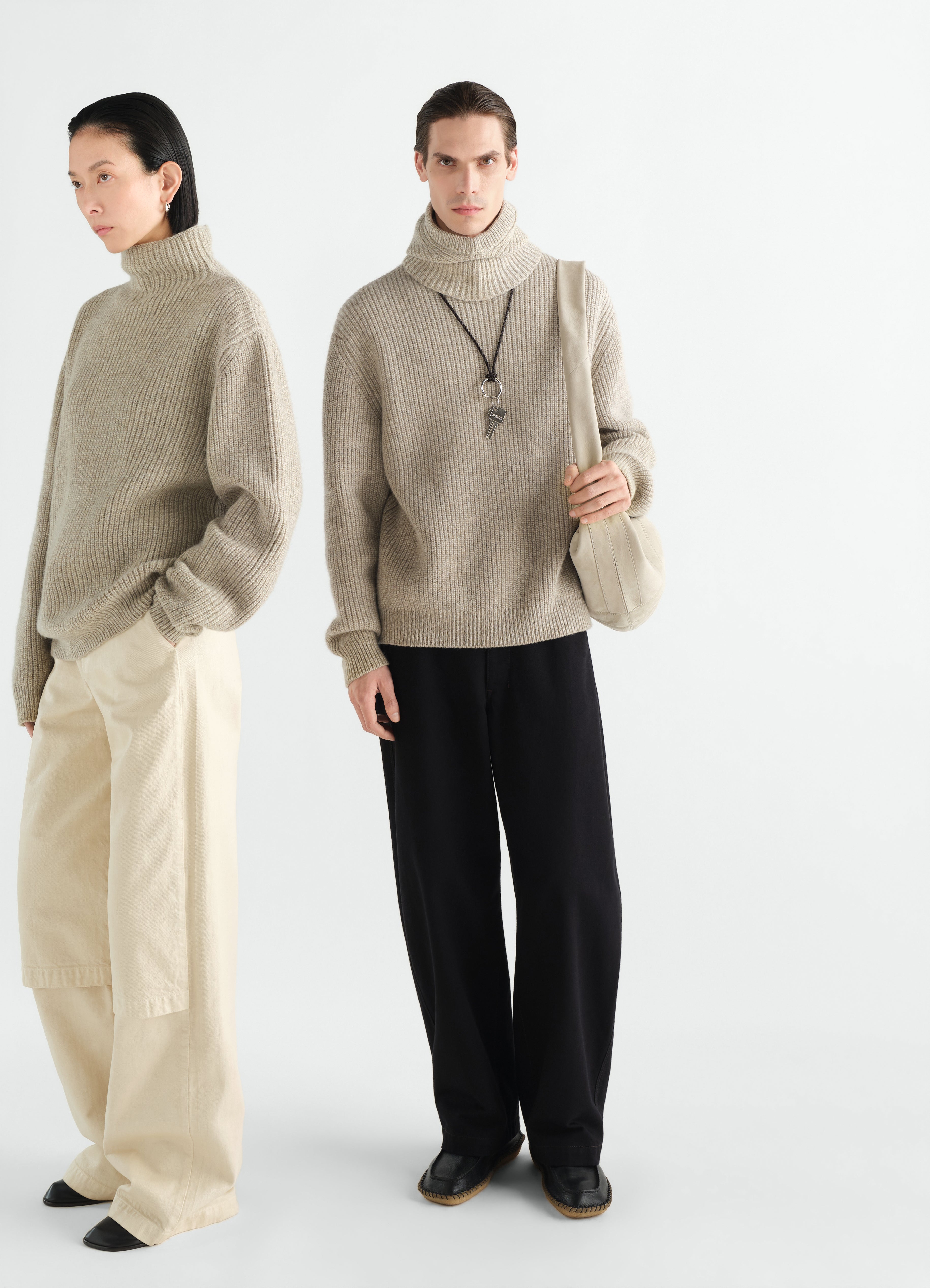HIGH NECK SWEATER IN YAK ALPACA