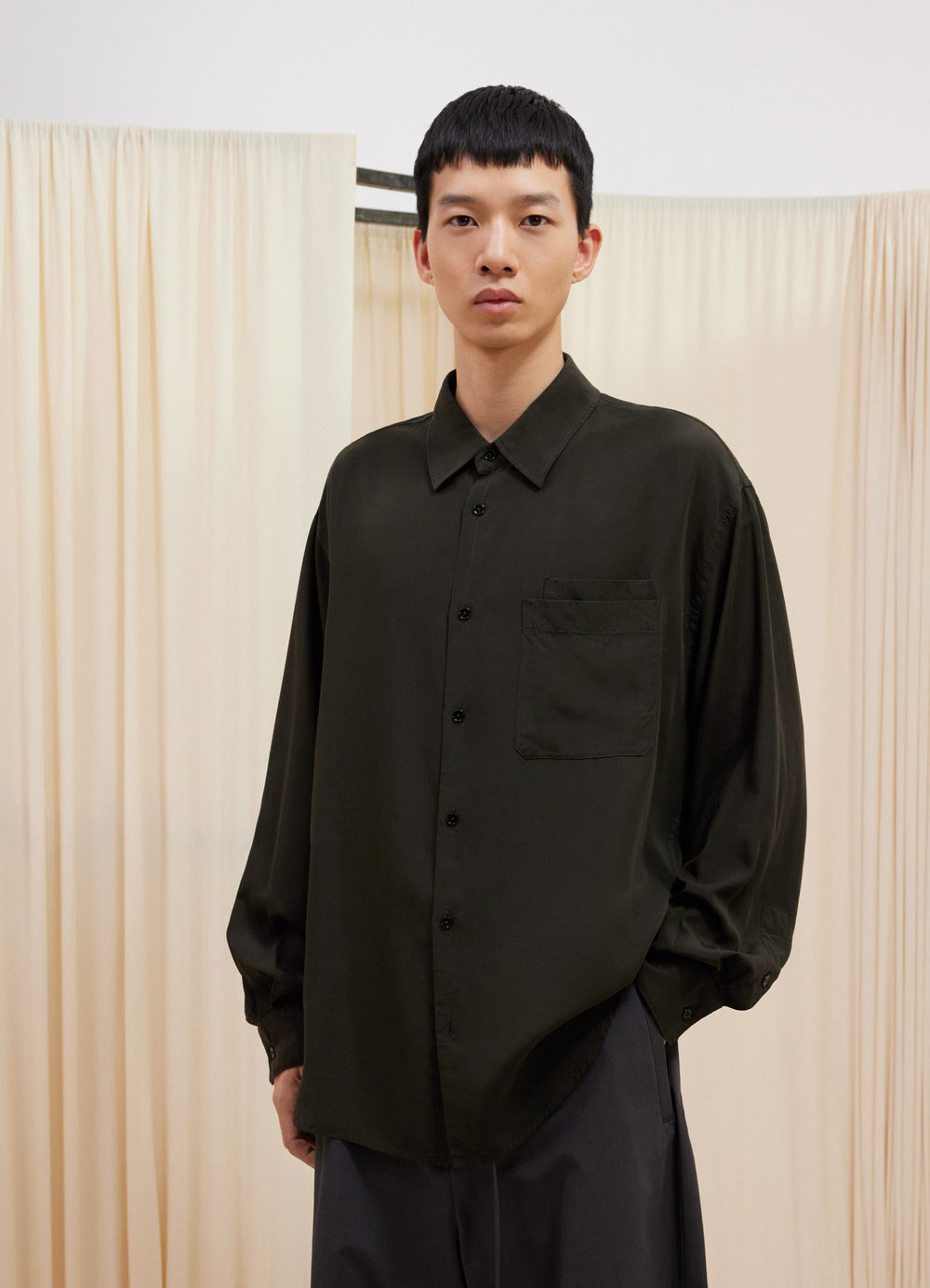 Lemaire Double Pocket LS Shirt in Dark Lyocell, model shot, Front side view Relaxed fit