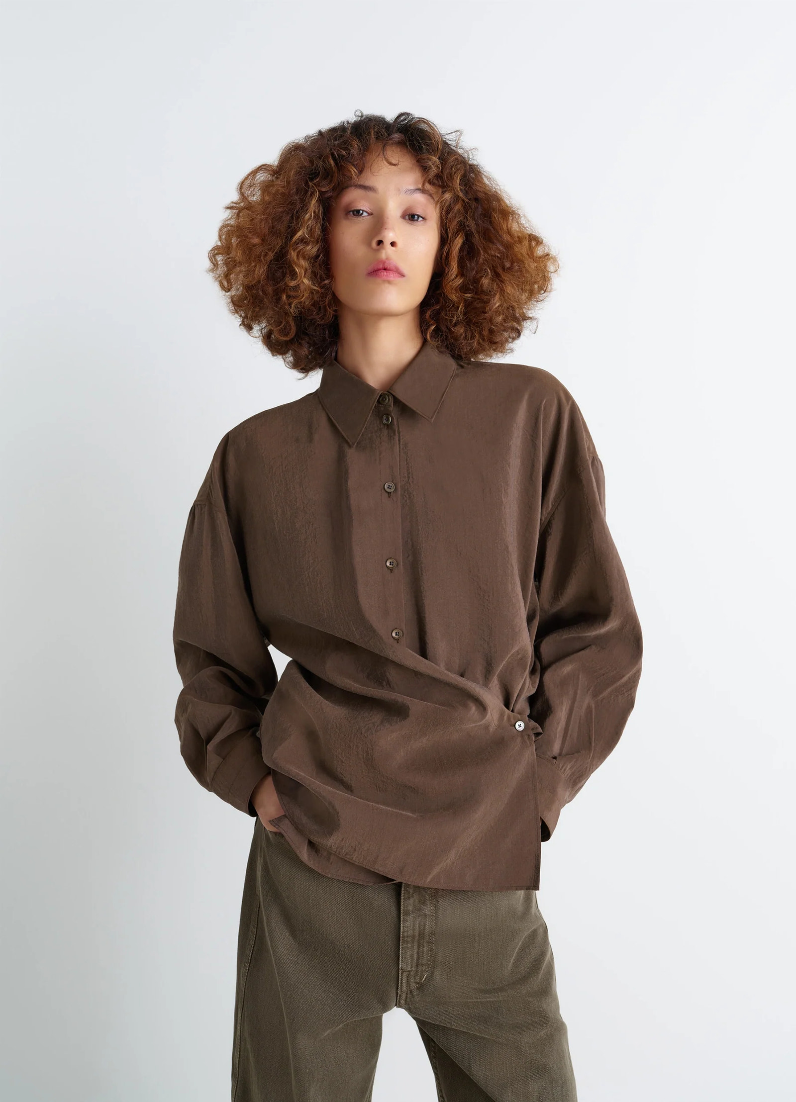 Lemaire straight collar twisted shi in dry silk blend, model shot, front view soft hand crinkled texture
