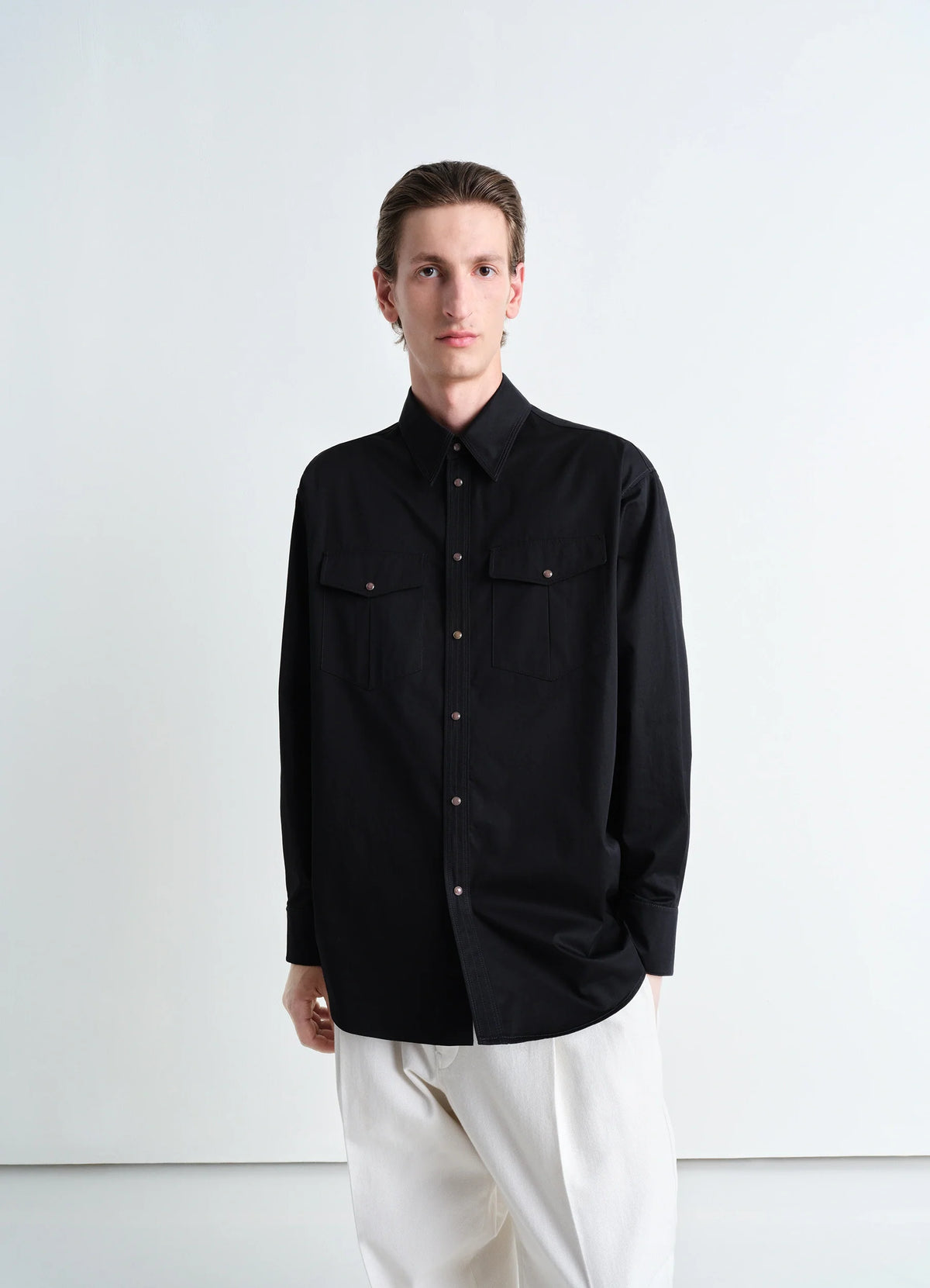 Western Shirt in Black cotton satin, model shot, Front view Relaxed fit, chest pockets