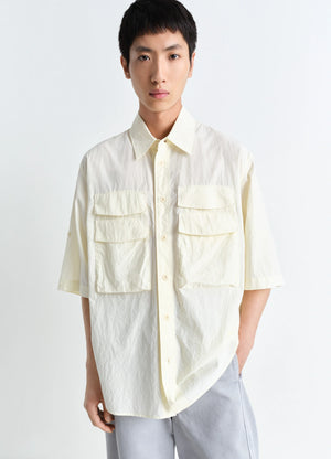 Utility Shirt in Light Cotton Crepe, model shot, Front view Oversized with button placket