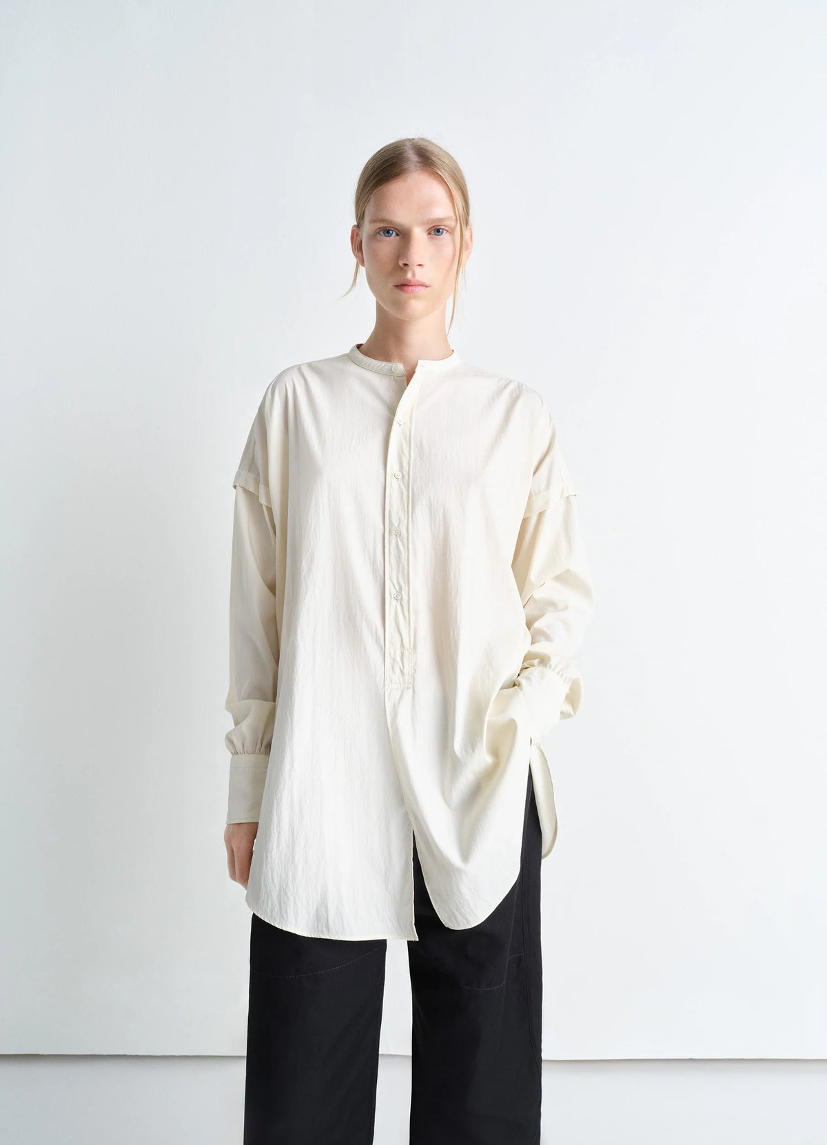 Long Shirt with Half Placket in Technical Lyocell, model shot, Front view Relaxed fit, straight sleeves