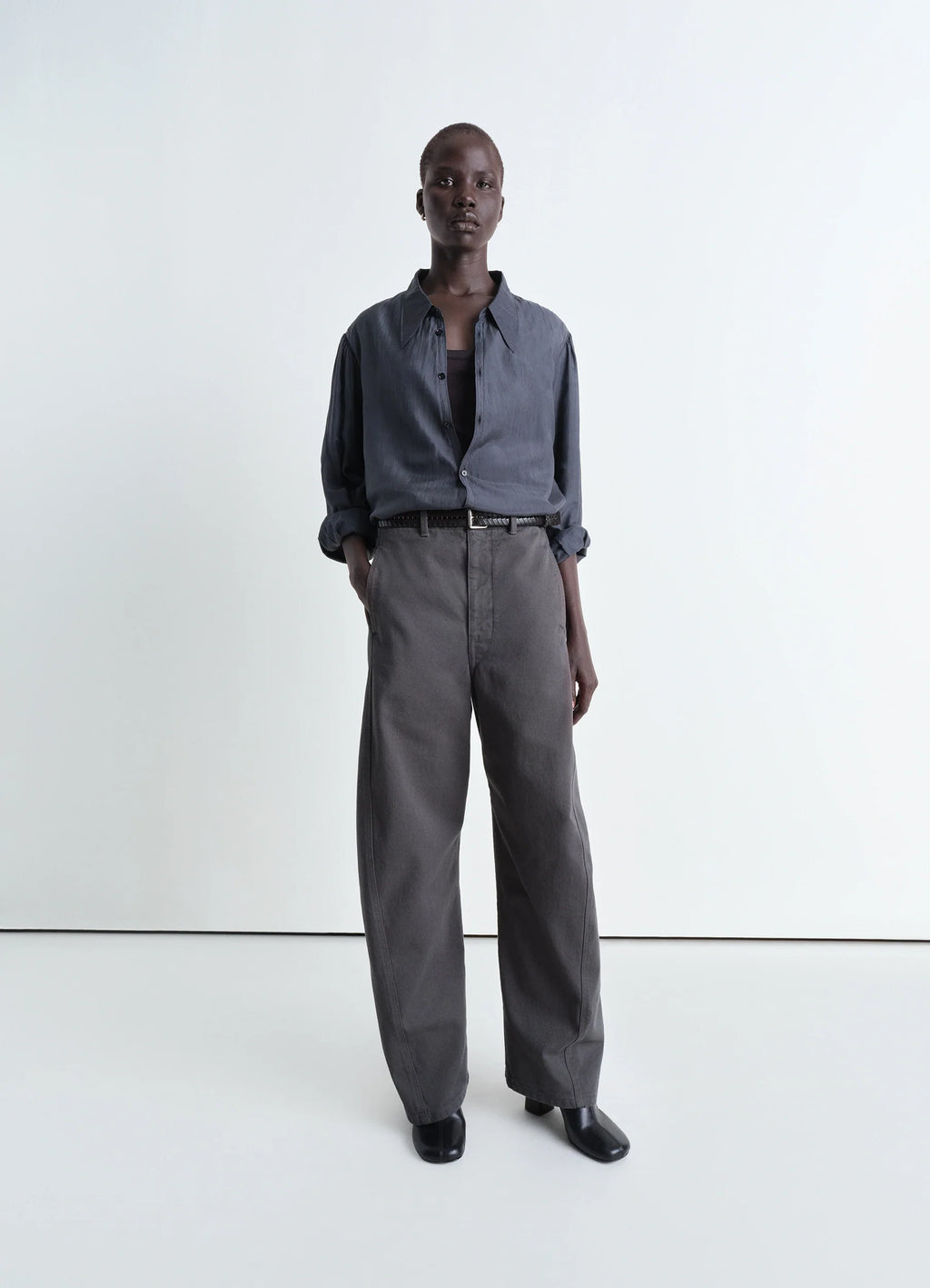 LIGHT POINTED COLLAR SHIRT - Charcoal - Silk Chiffon Parachute - Women ...