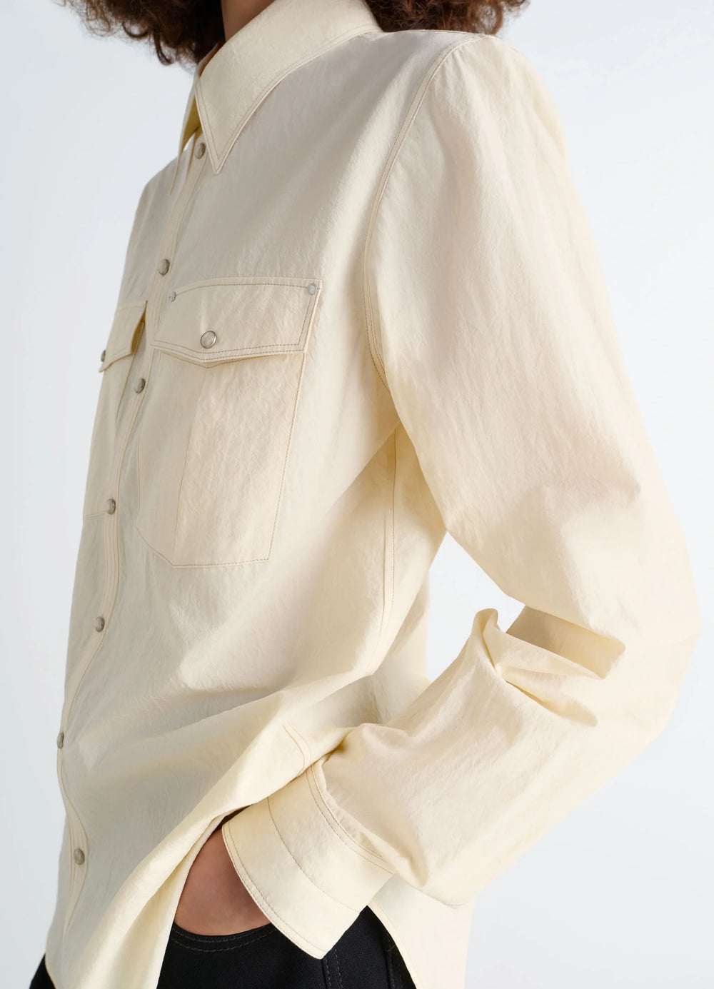 Chest-Pocket Fitted Shirt in Cotton Crepe, model shot, side view rolled sleeves