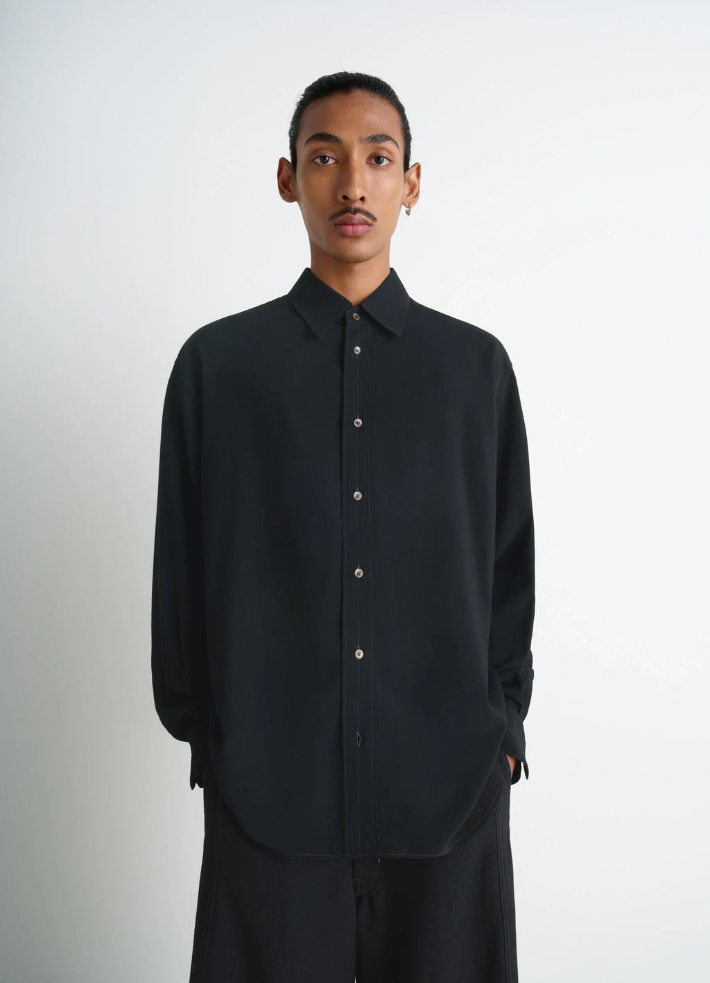 Lemaire Relaxed Shirt in Dark Viscose Wool Blend, model shot, Front view Fluid relaxed fit