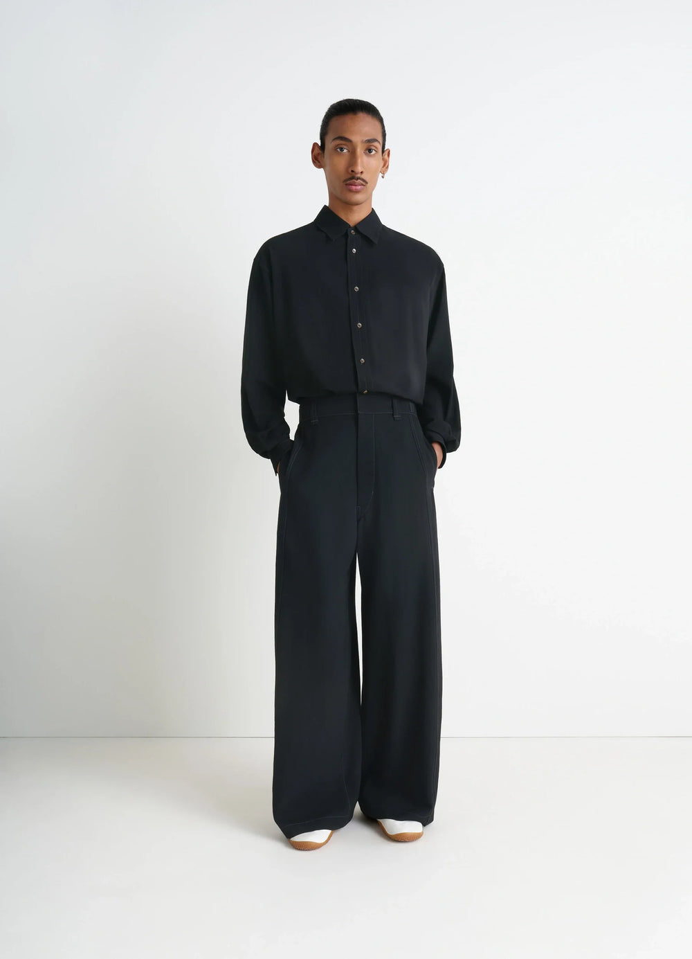 Lemaire Relaxed Shirt in Dark Viscose Wool Blend, model shot, full body front view long sleeves untucked