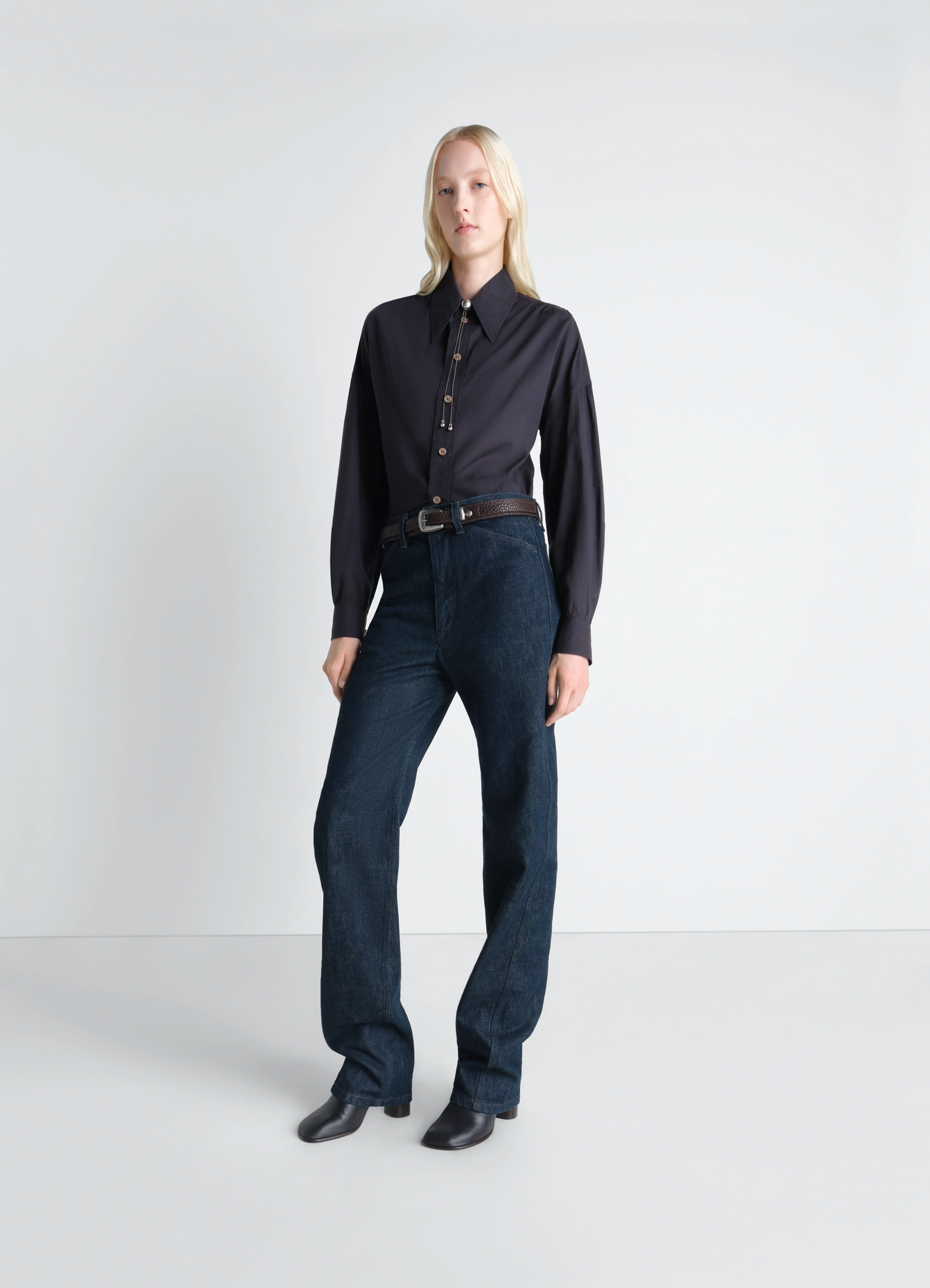 Lemaire soft pointed collar shirt in washed cotton muslin, model shot, side view soft drape