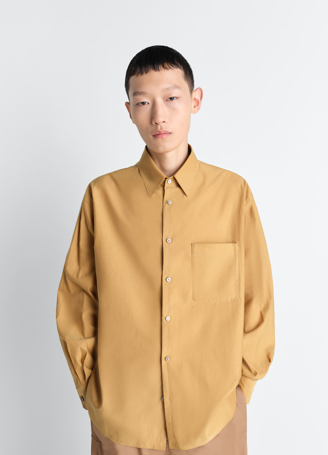 Lemaire Regular Shirt in Washed Cotton Silk, model shot, Front view Classic fit