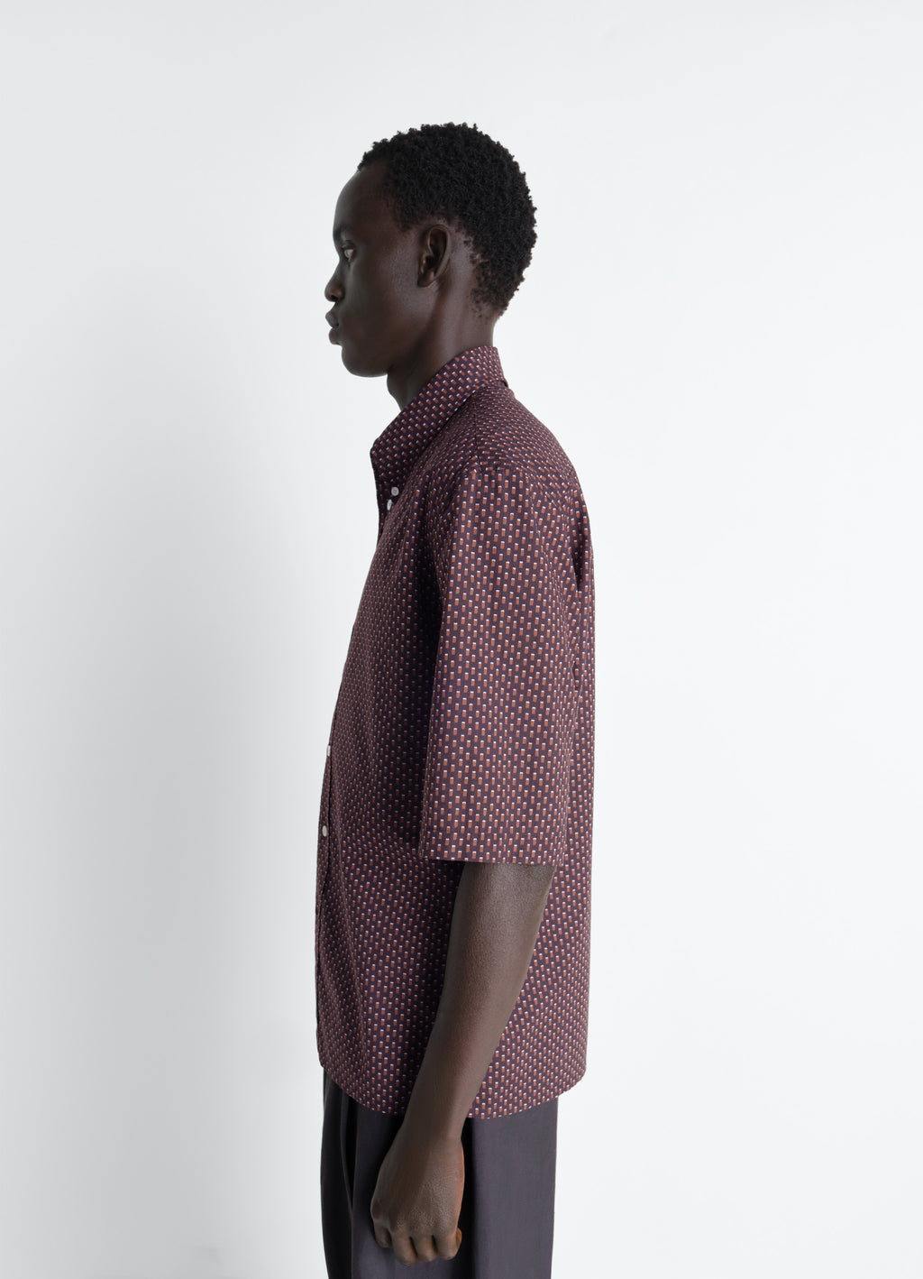 Short sleeve shirt in geometric printed cotton