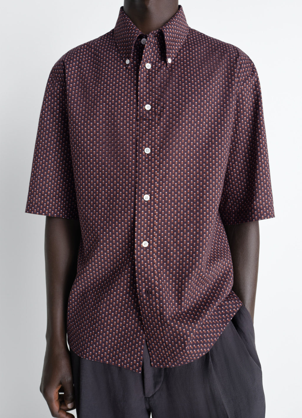 Short sleeve shirt in geometric printed cotton