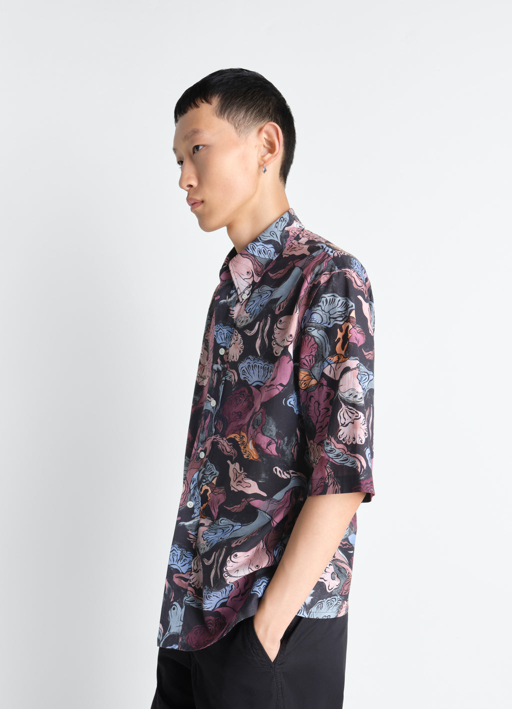 Short sleeve shirt in floral printed cotton