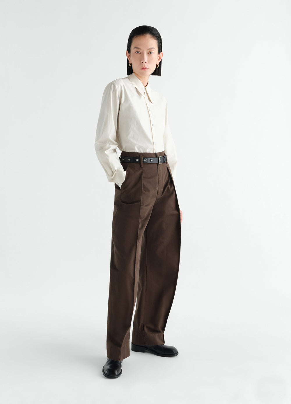 Pointed collar shirt in washed cotton silk cream worn by model front view LEMAIRE