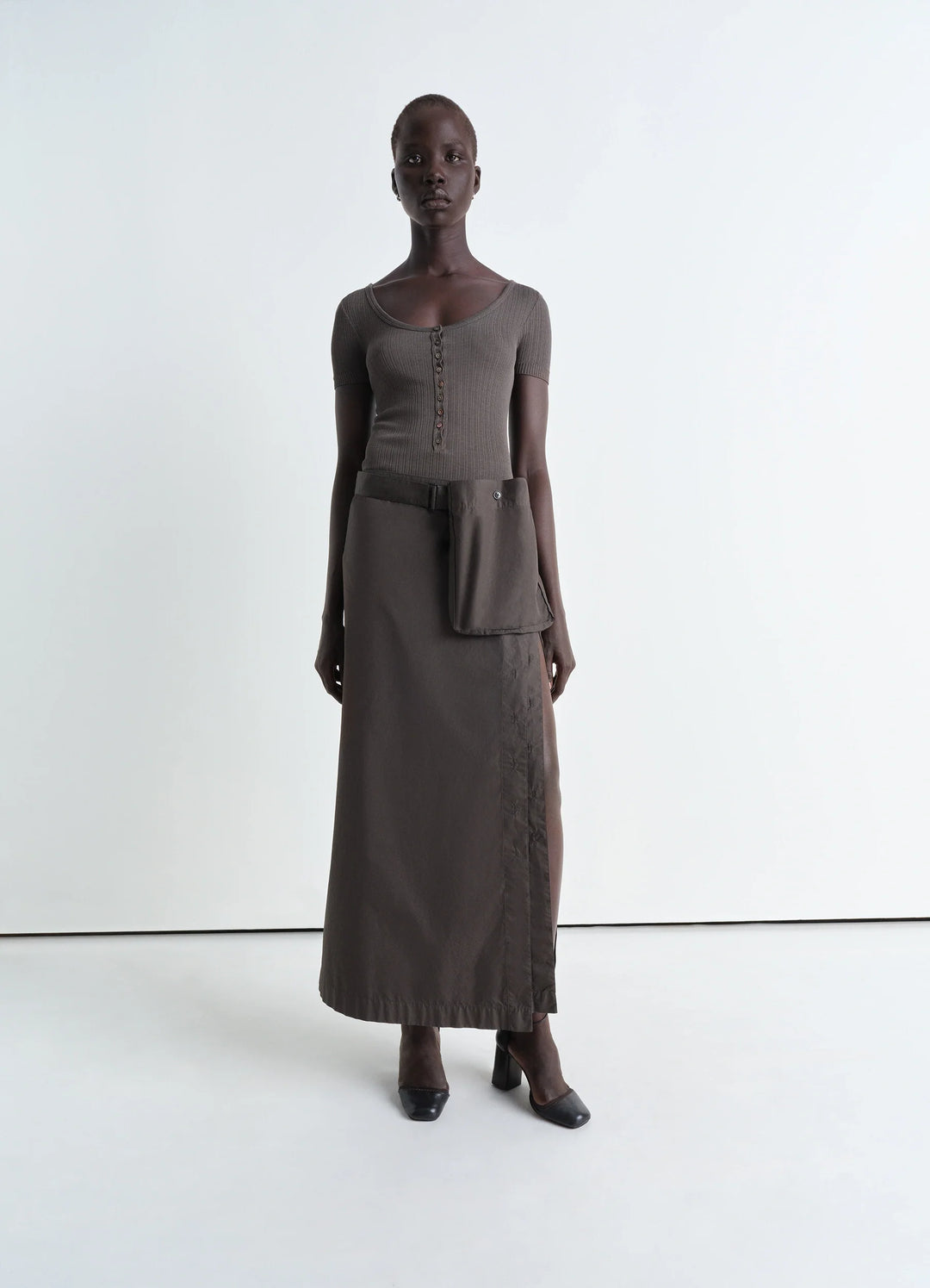 Lemaire Buttoned Long Skirt in Garment Dyed Cotton Poplin, model shot, front view adjustable fit with pocket
