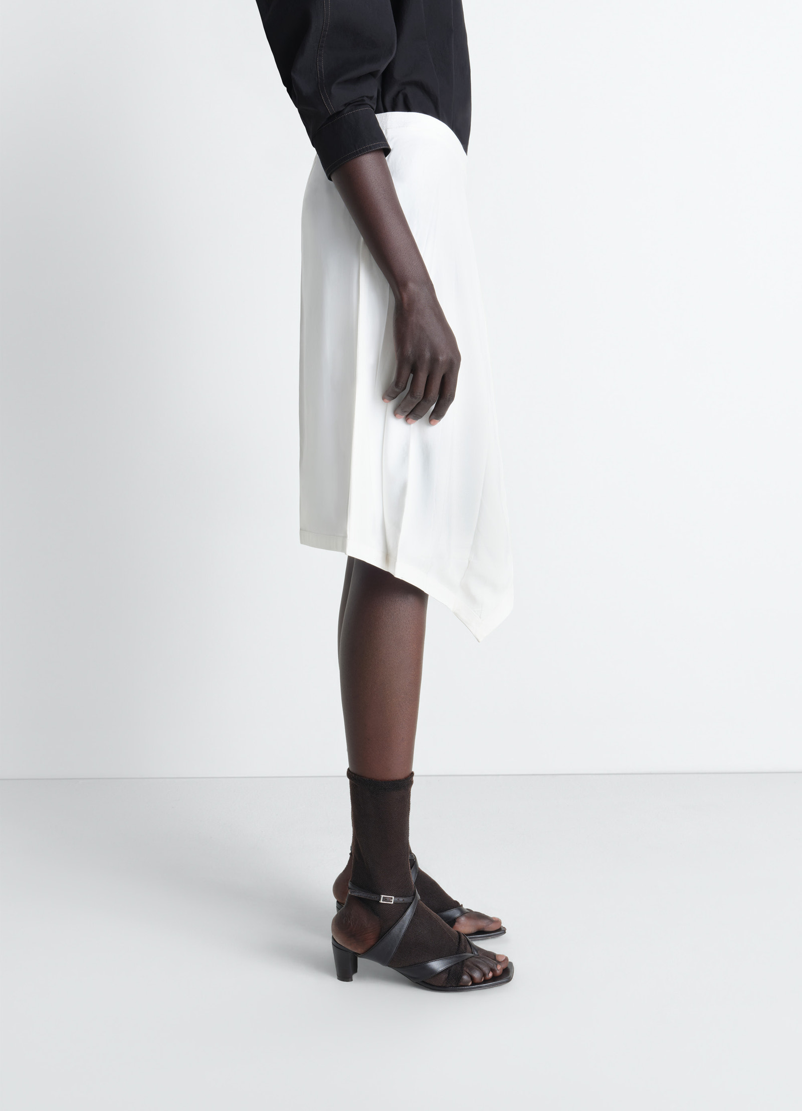 Creased foulard skirt in poly viscose twill