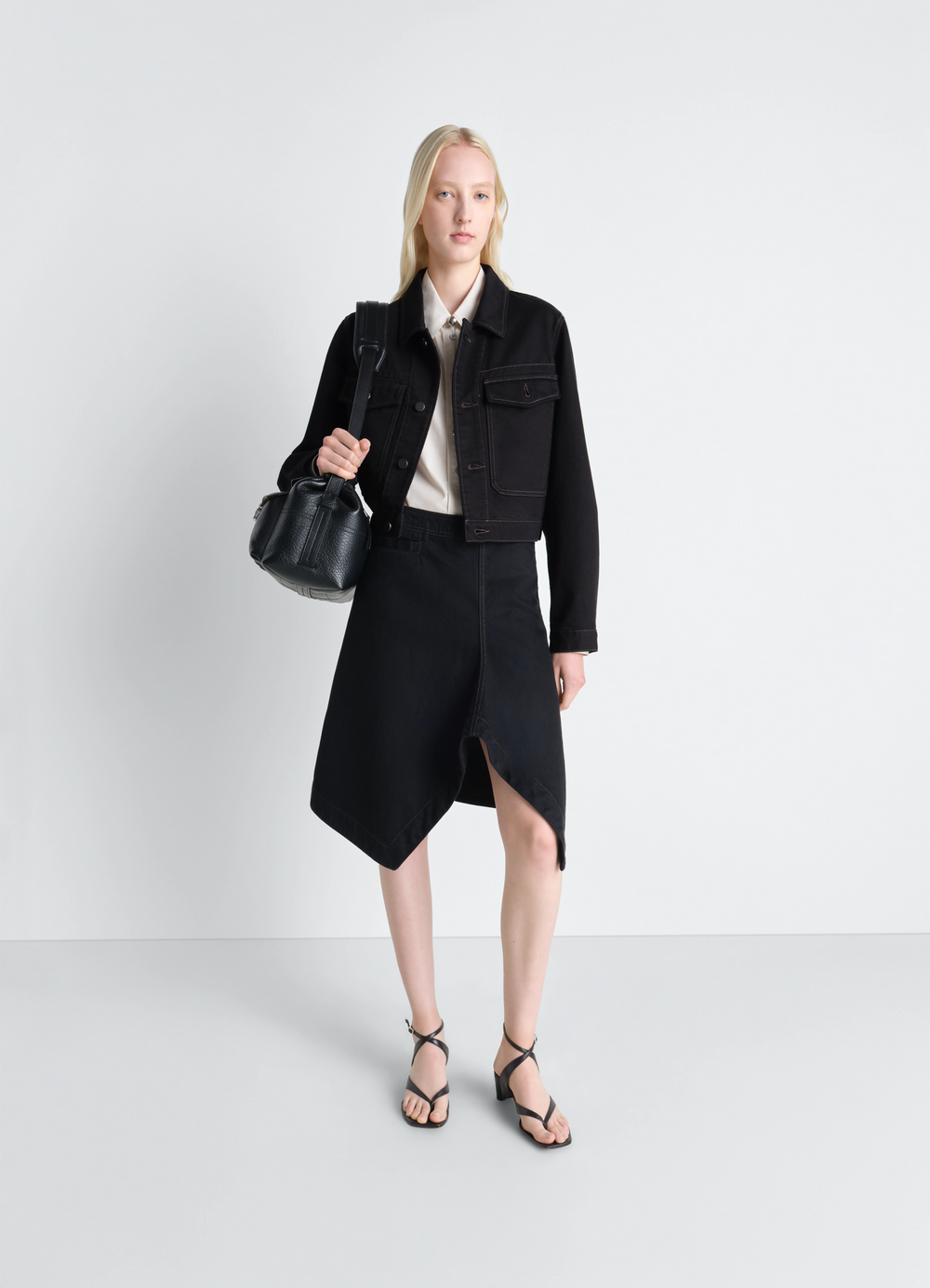 アシンメトリースカート