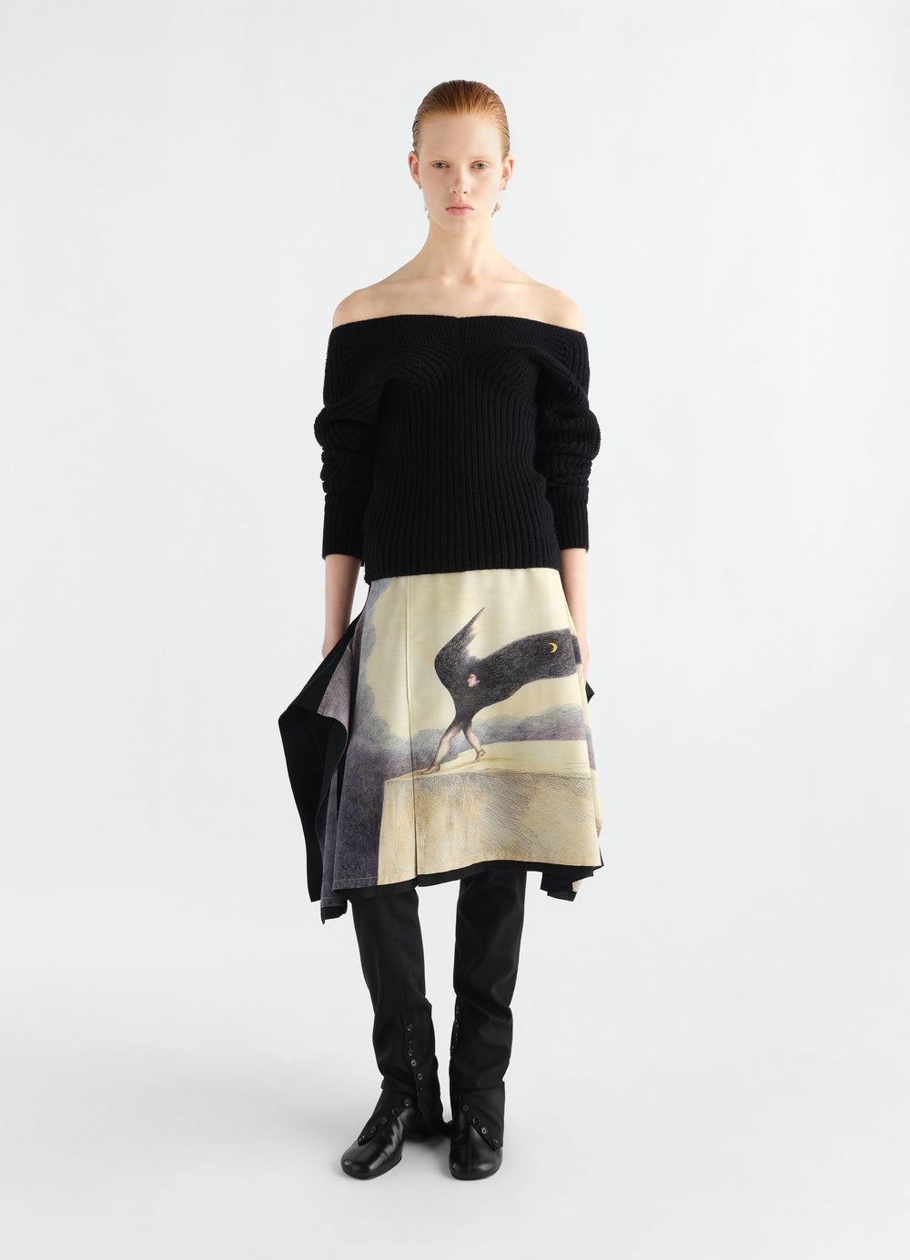 Skirt in printed wool cloth featuring bird design, beige and black, LEMAIRE worn by model front view