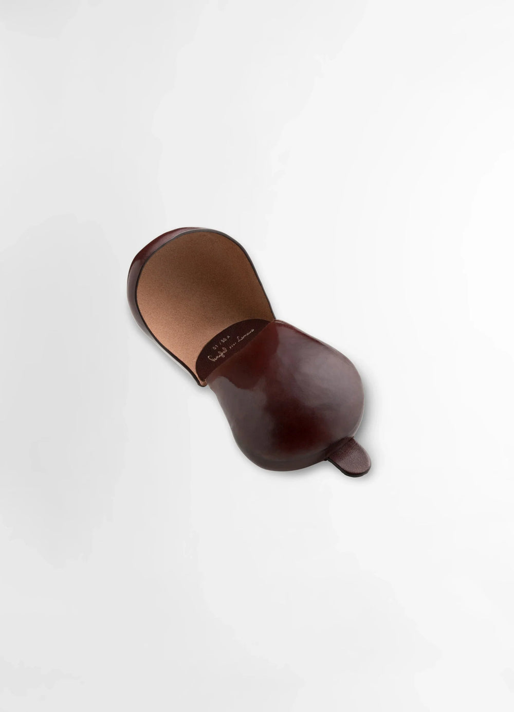 Carlos Peñafiel Castanet Coin Purse in Patina Leather, product shot, top view smooth organic interior