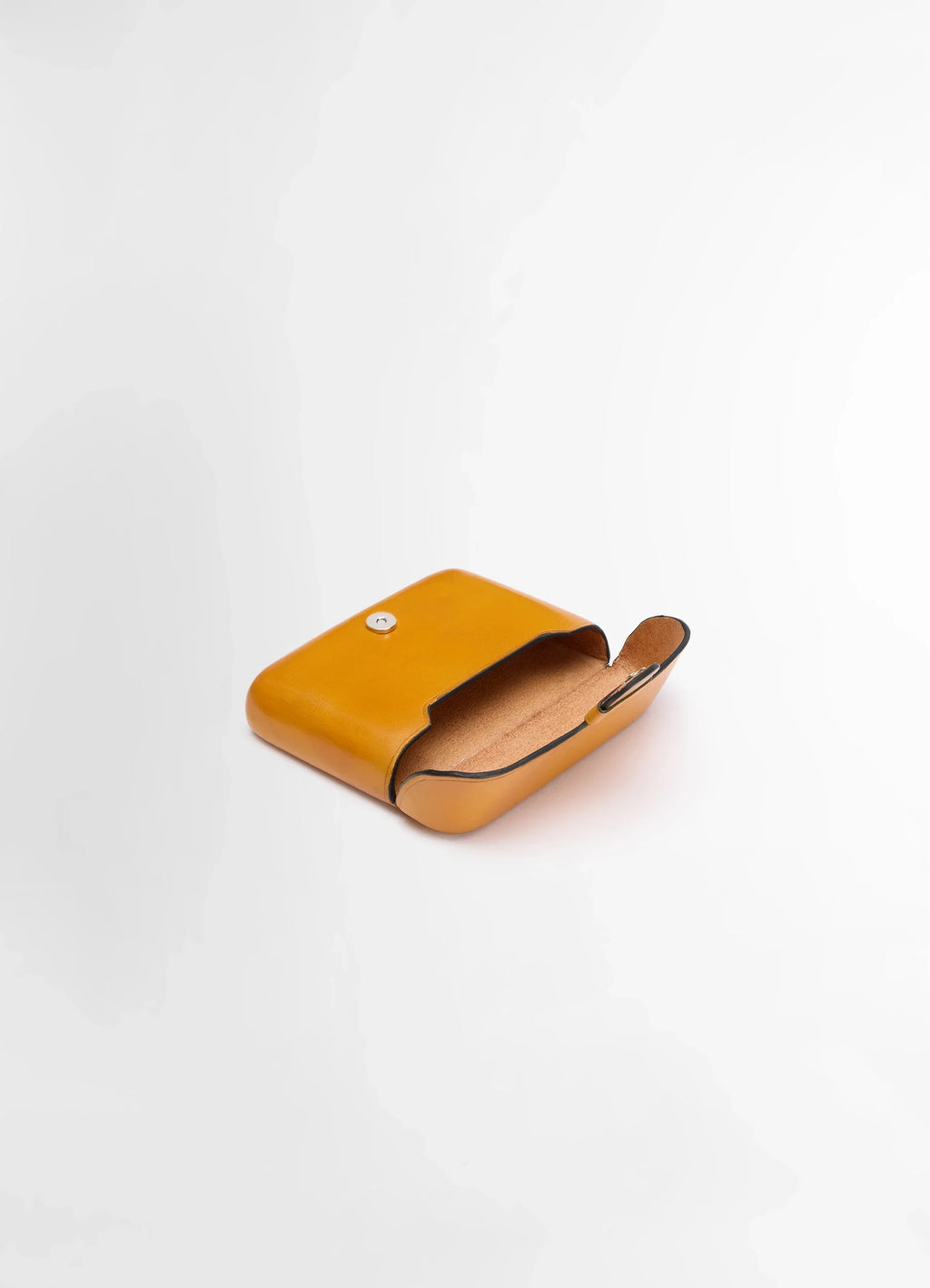 Il Bussetto for Lemaire Card Holder in Vegetable-Tanned Cowhide, product shot, angled open view exposed inner lining