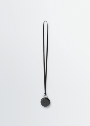 Collier ruban métrique en cuir moulé