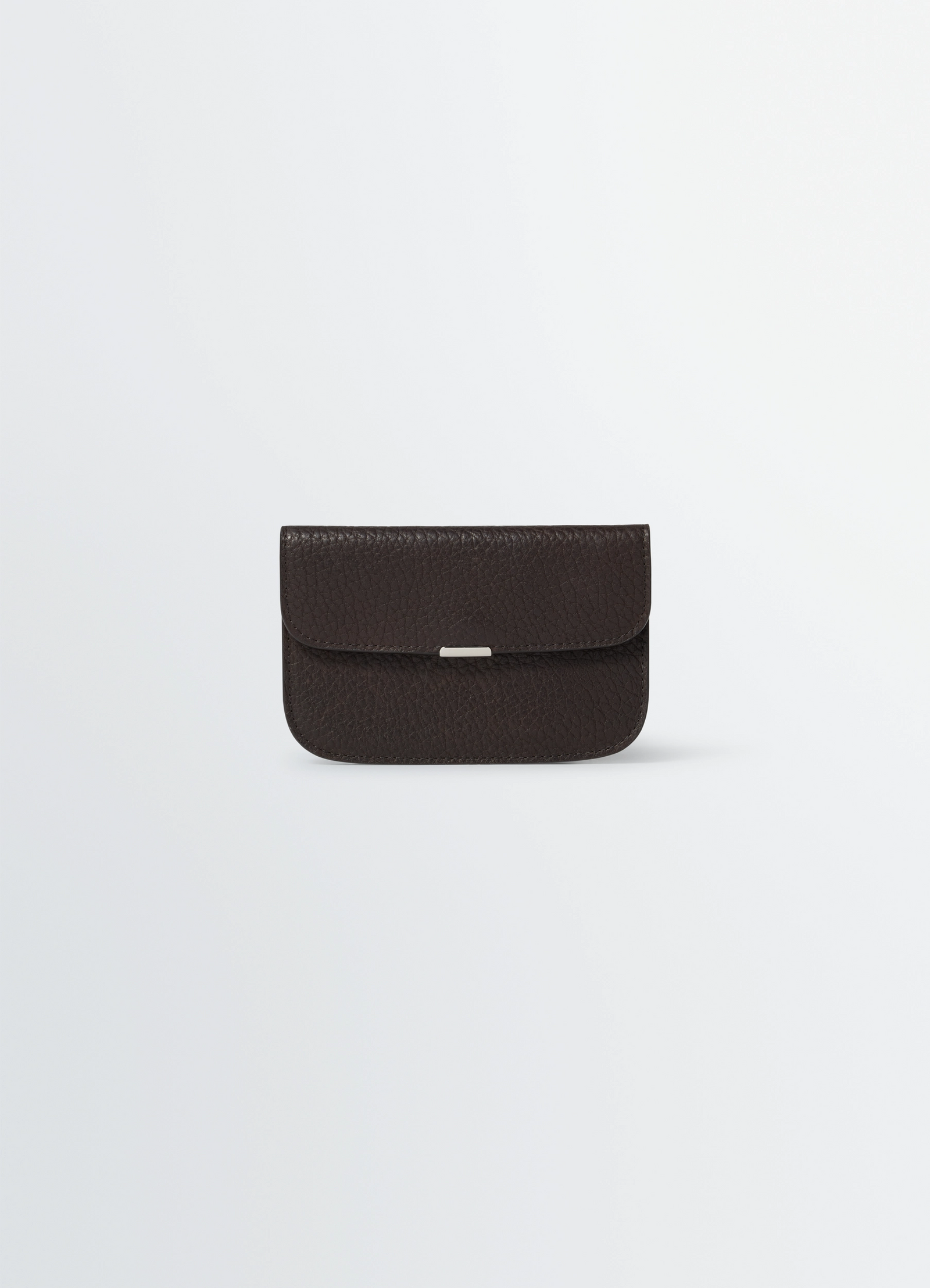 Soft tab card holder coin purse in grained leather, product shot, front view textured appearance