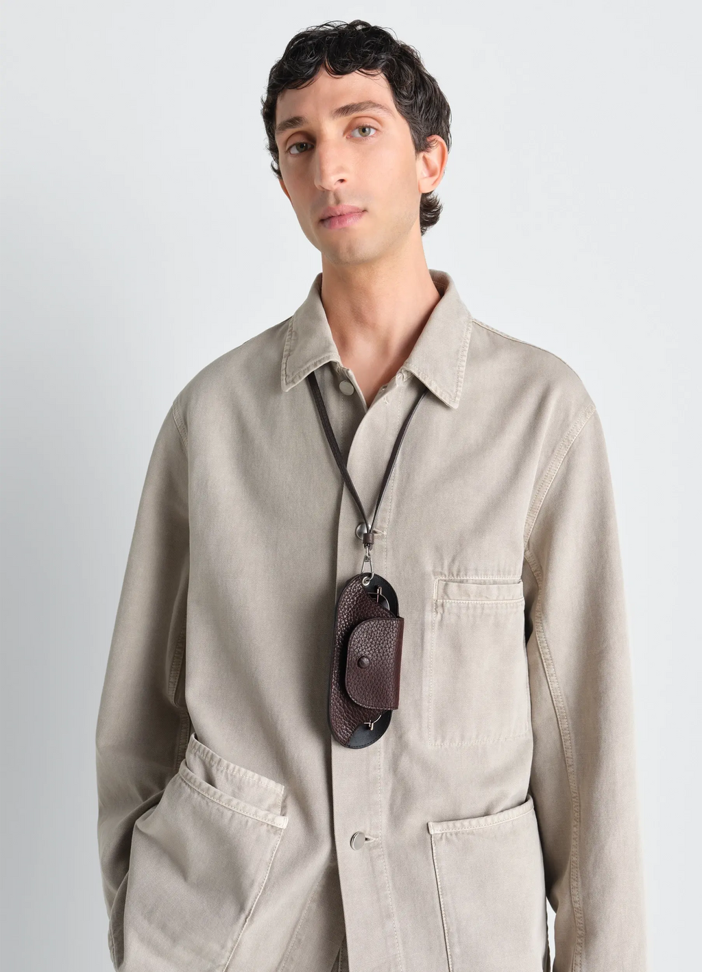 BELL GLASSES HOLDER - Dark Chocolate - Grained Cow Leather