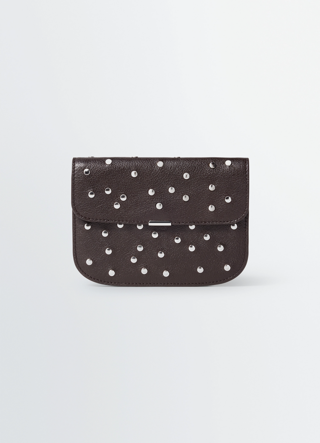 SOFT TAB STUDS DOTS WALLET IN LEATHER