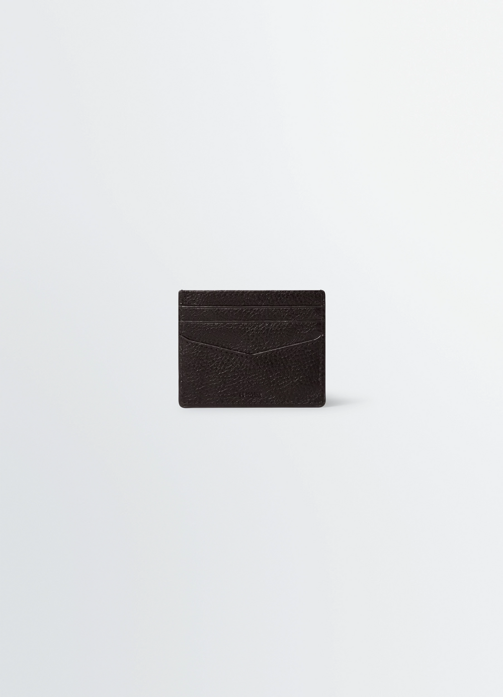 Gear Card Holder in Leather in Glossy Vegetable-Tanned Leather, product shot, side view textured finish