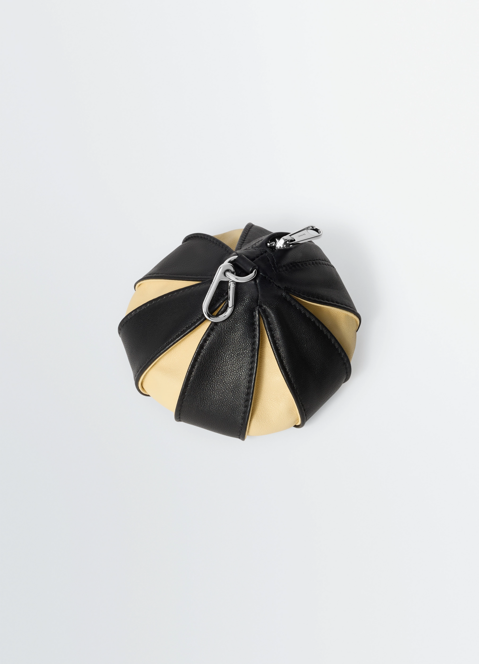 BALLOON BAG CHARM IN LEATHER - Black / Macadamia - Nappa Lambskin BALLOON BAG CHARM IN LEATHER - Black / Macadamia - Nappa Lambskin