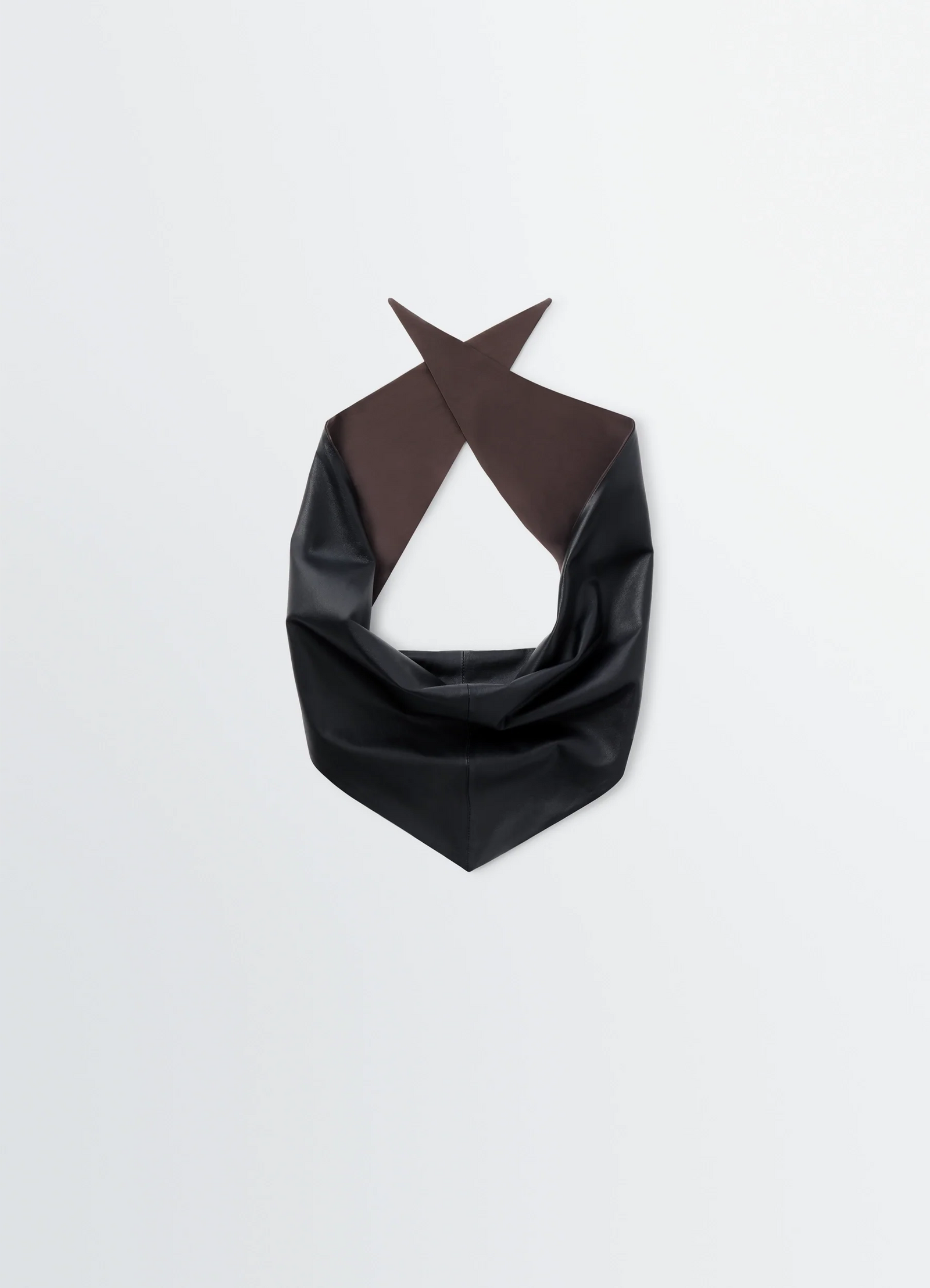 Leather triangle scarf in nappa lamb leather, product shot, front view triangular shape