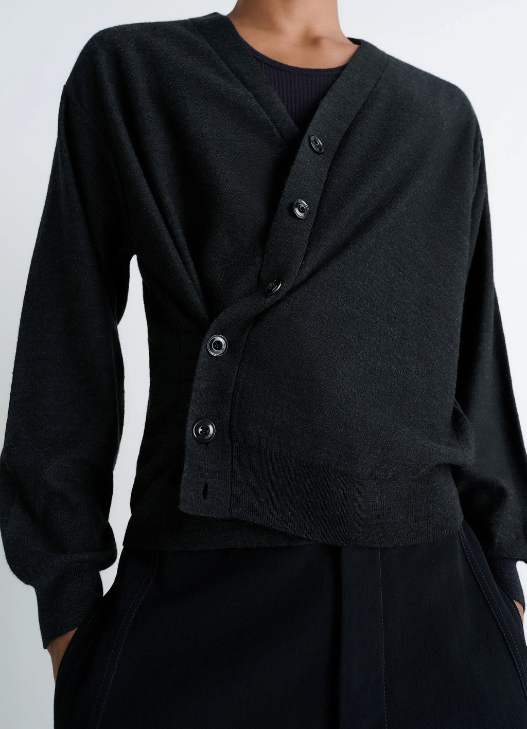 Lemaire Relaxed Twisted Cardigan in Blended merino wool, model shot, close-up view V-neck, twisted knit
