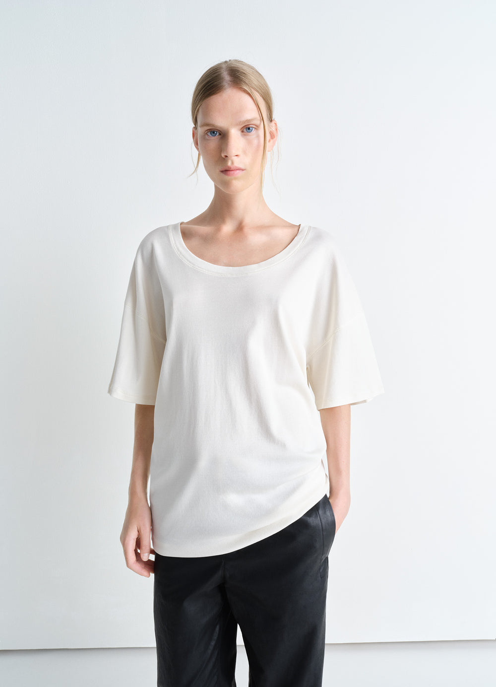 Lemaire Rib T-Shirt in Mid-weight Cotton Jersey, model shot, Front view Loose cut, open crewneck