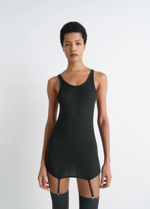 SEAMLESS TANK TOP WITH SUSPENDERS in Ribbed merino wool, model shot, Front view Fitted cut with suspenders