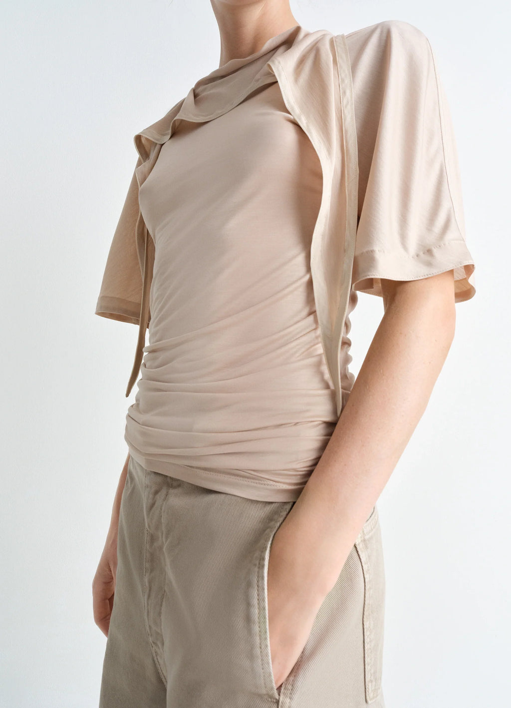 ショートスリーブ フーラード トップ