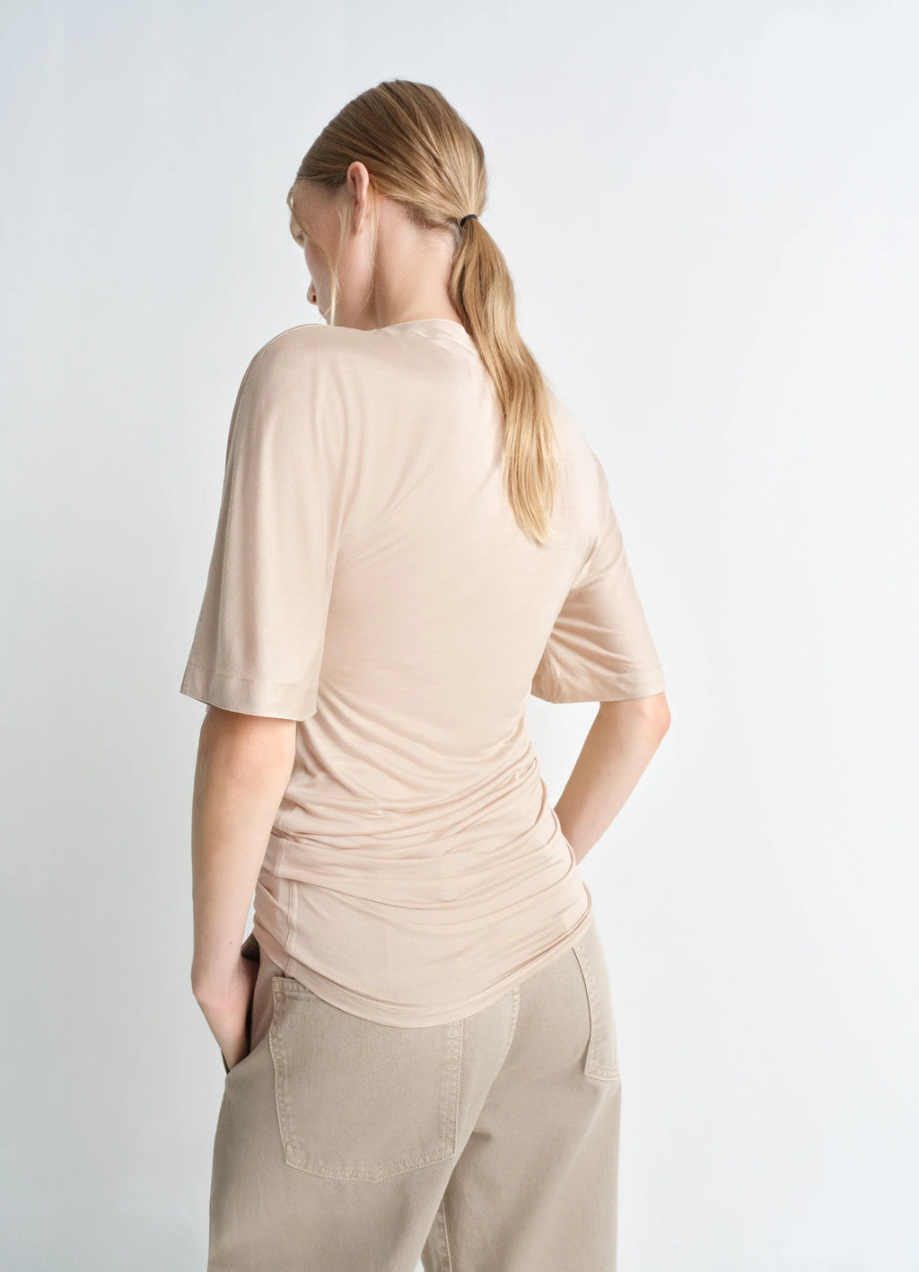 ショートスリーブ フーラード トップ