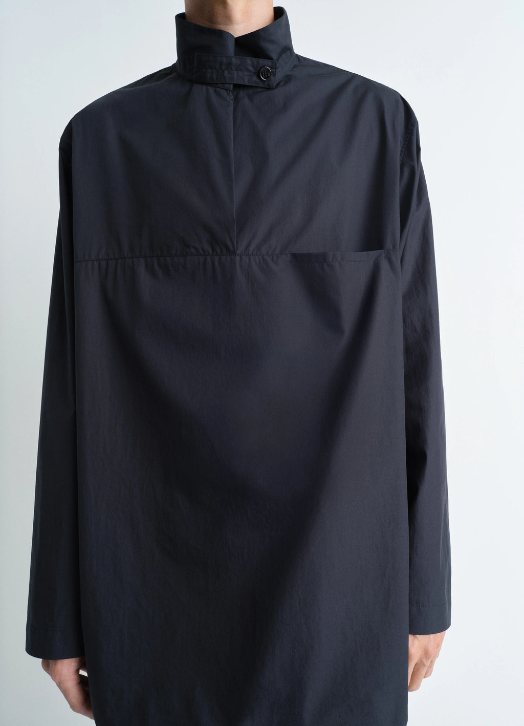 ヴァルーズ トップ