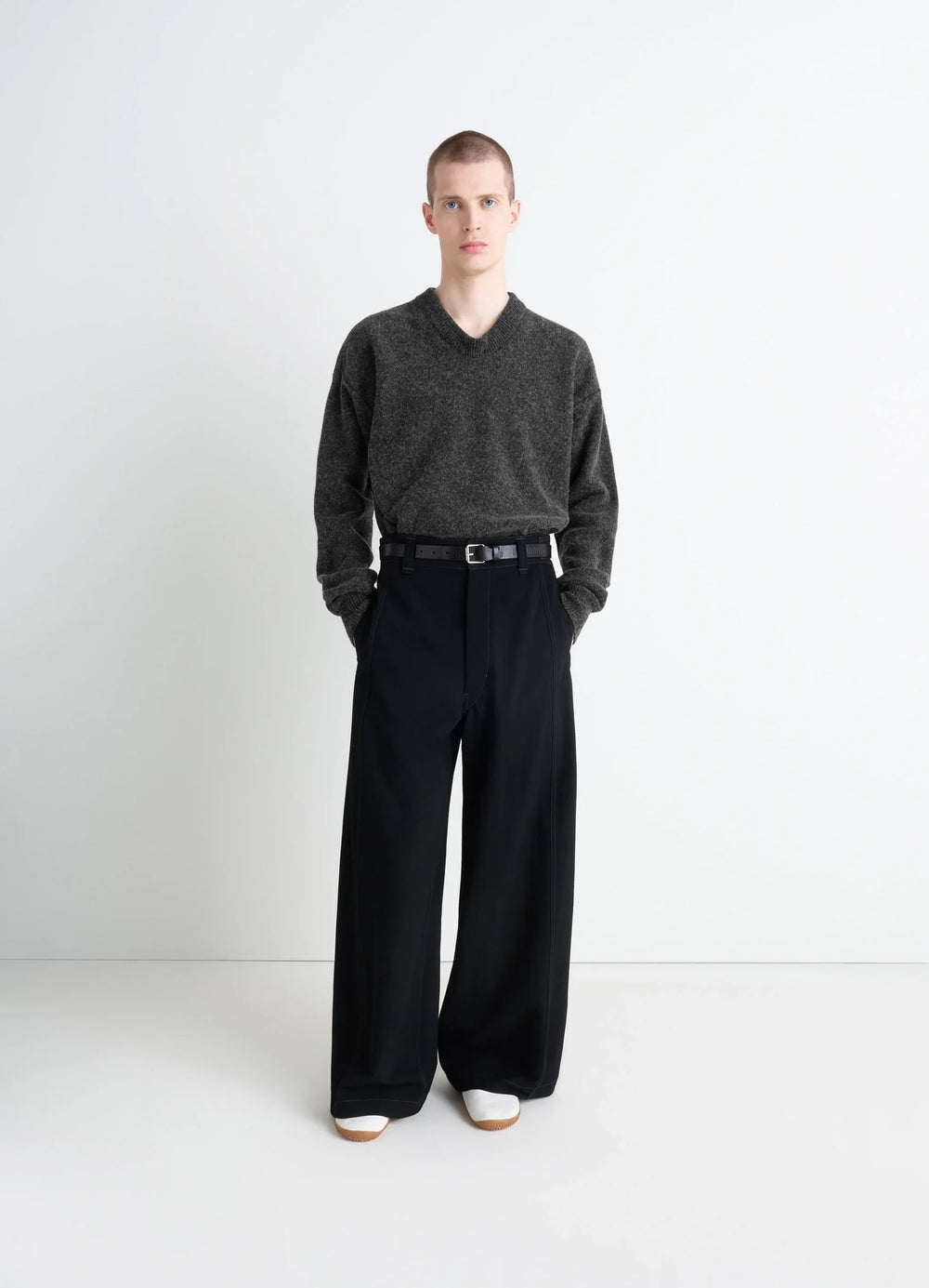 Crafted Boxy Sweater in Shetland Wool, model shot, full body view knit texture v neckline