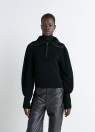 ZIPPED SWEATER