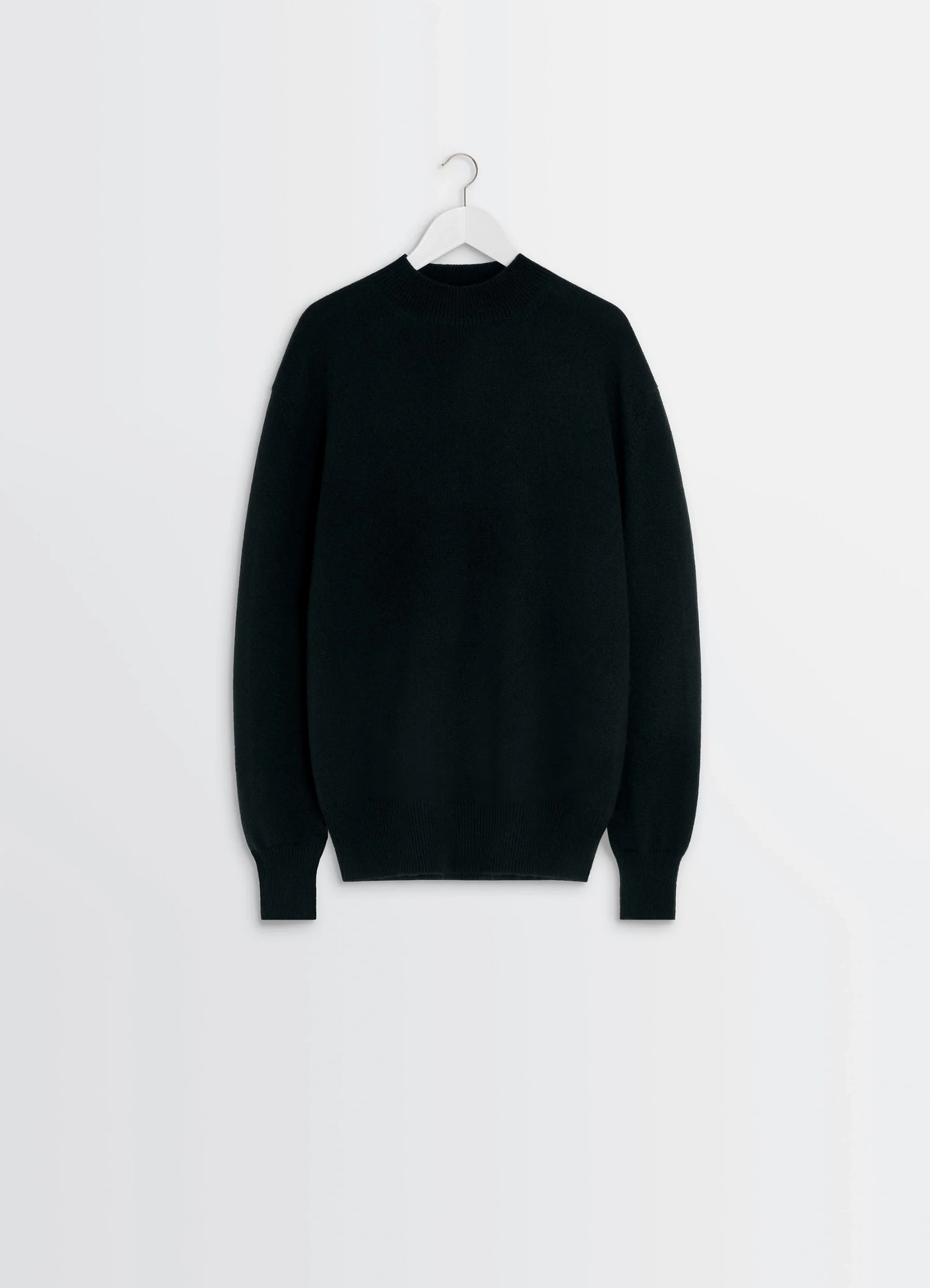 Mock neck sweater in alpaca yak wool, product shot, hanging view tapered sleeve