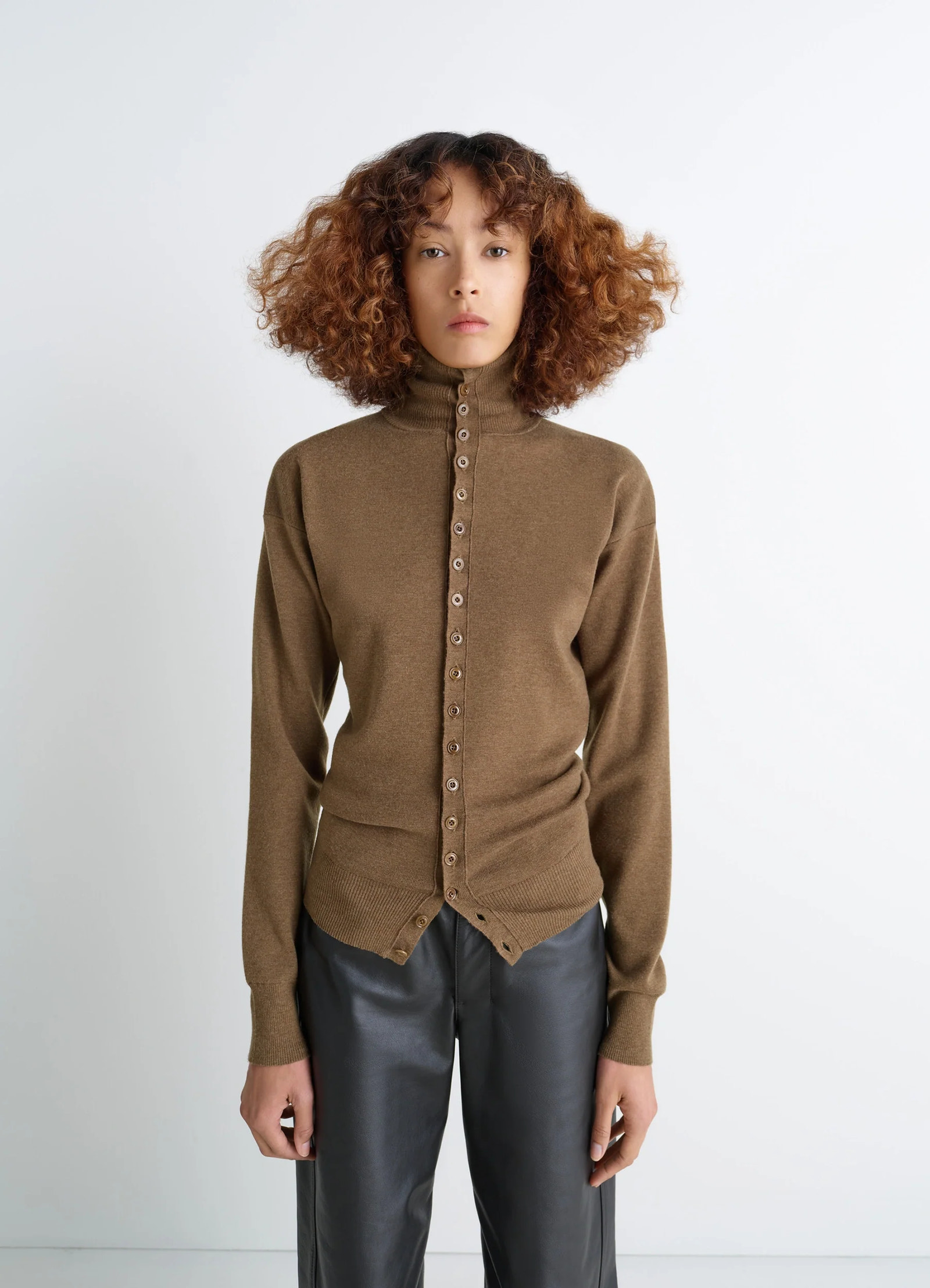 Lemaire buttoned fitted cardigan in mercerized wool, model shot, front view high neck, fitted cut