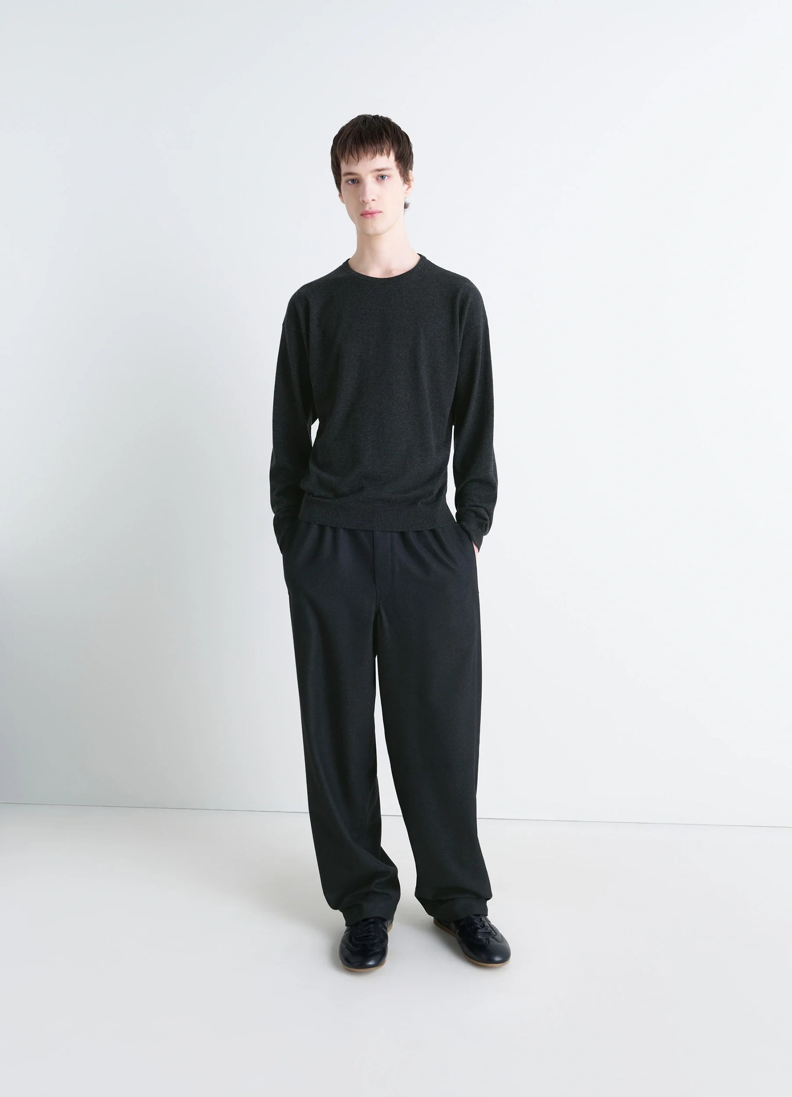 Lemaire crew neck sweater in lightly mercerized wool, dark gray, model shot, front view classic fit