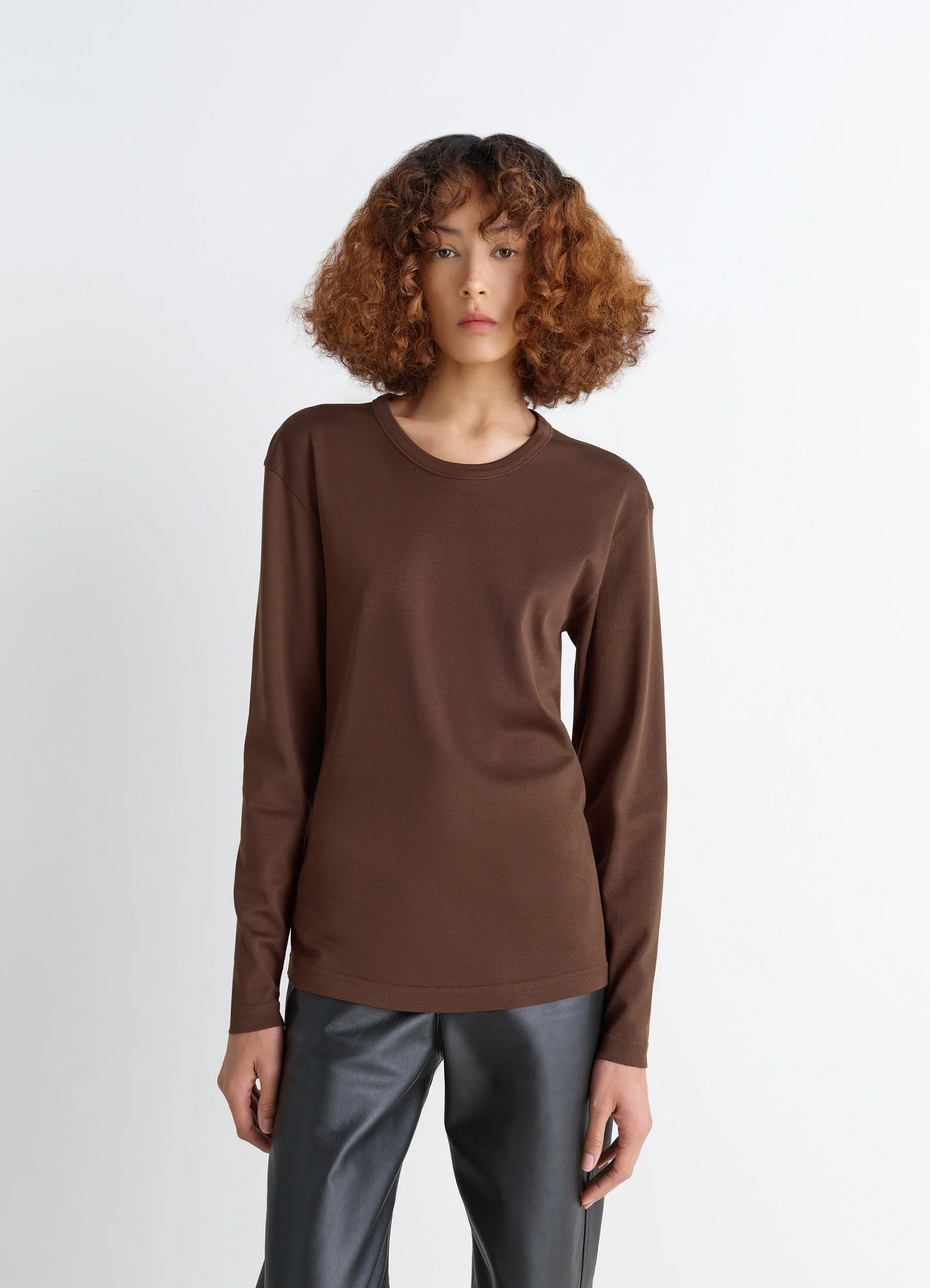 Lemaire rib long sleeve top in brown flowing cotton jersey, model shot, front view fitted cut